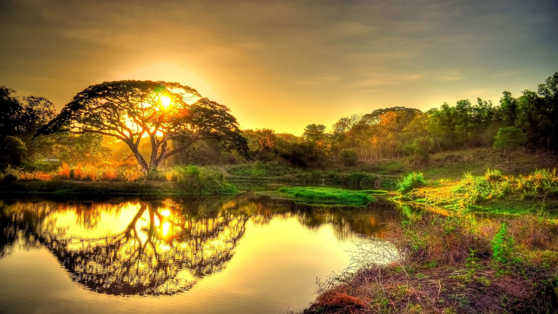 4K Beautiful Sunrise Reflection Wallpapers