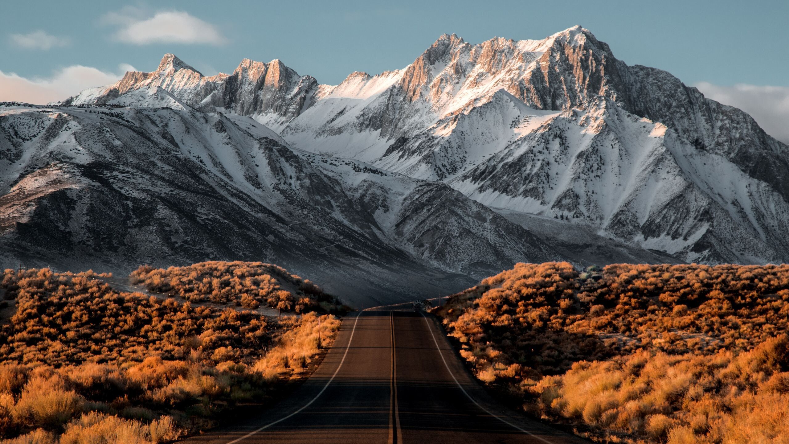 4K Road Mountain Photography Wallpapers