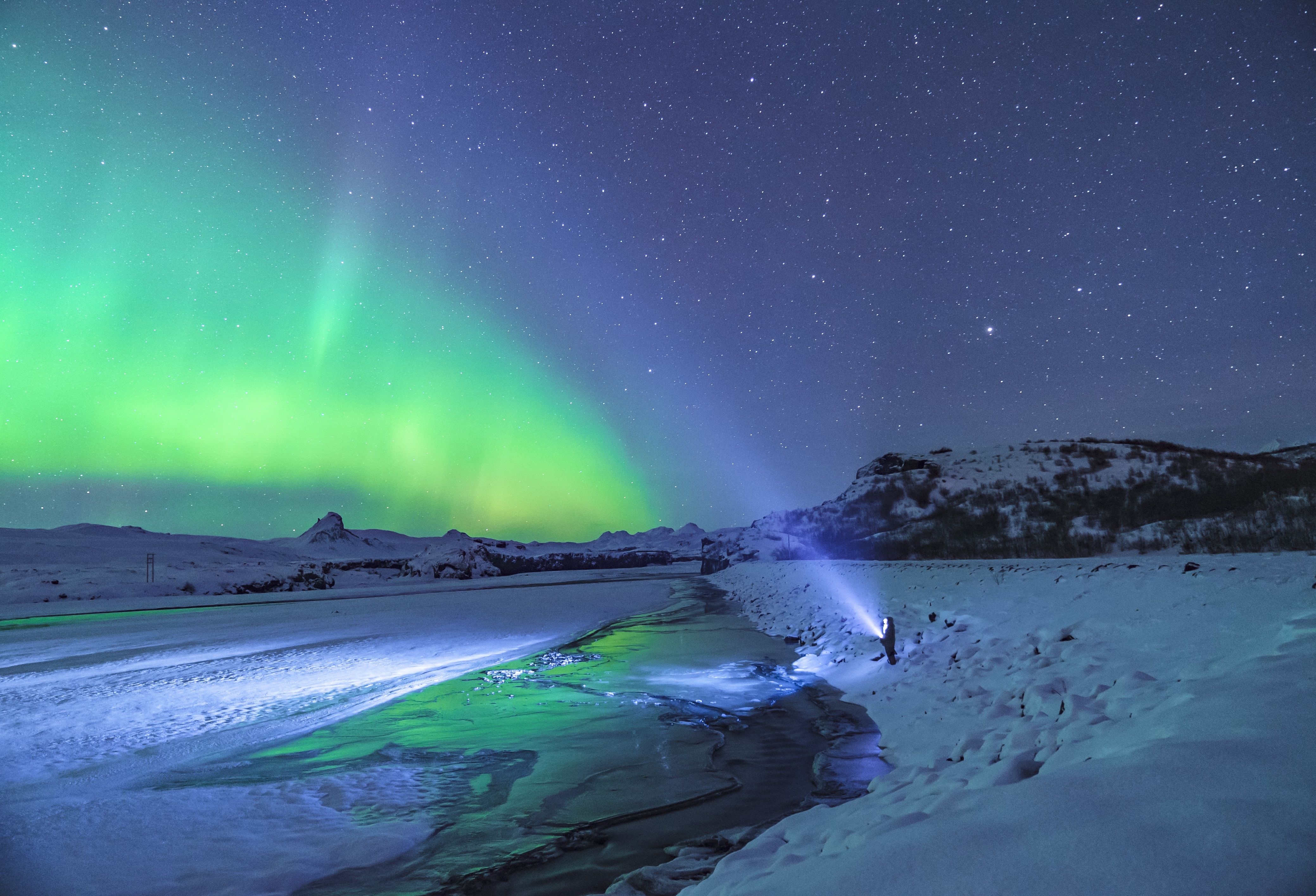 Aurora Borealis At Winter Wallpapers