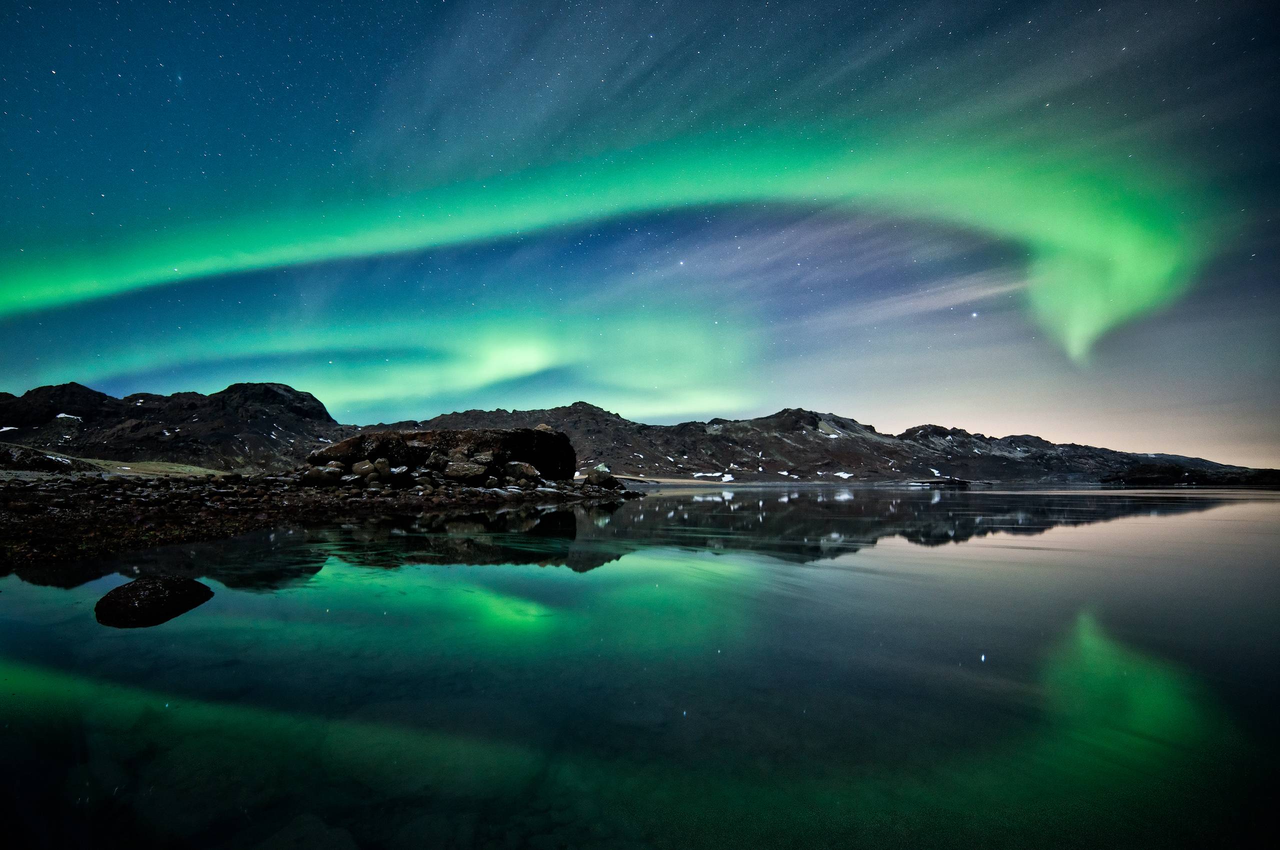 Aurora Borealis Hd Night Reflection Wallpapers