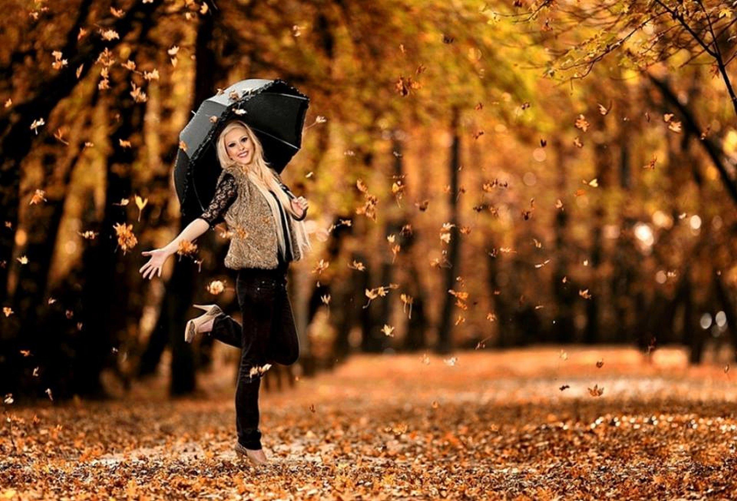 Autumn Girl Wallpapers