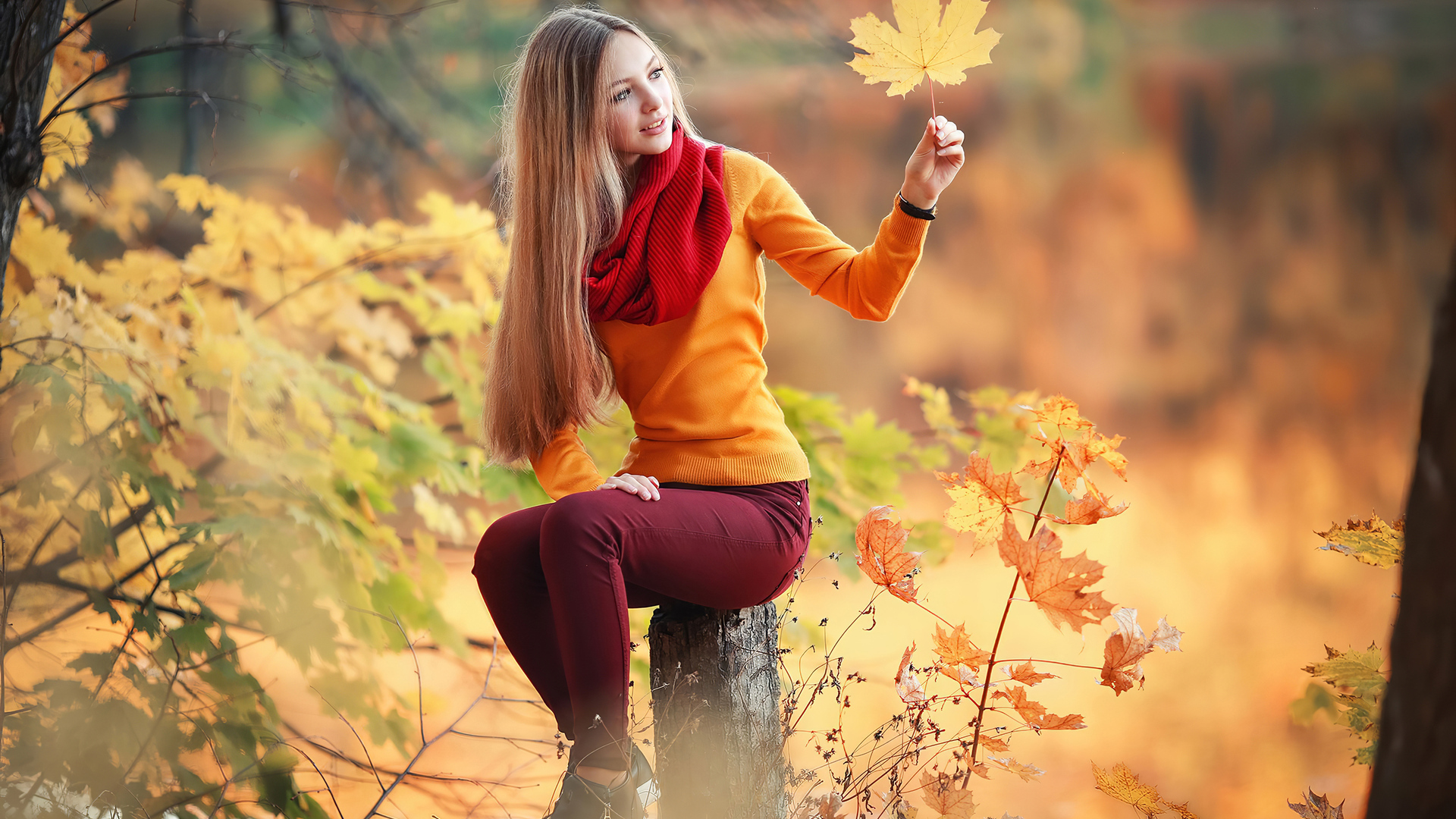 Autumn Girl Wallpapers