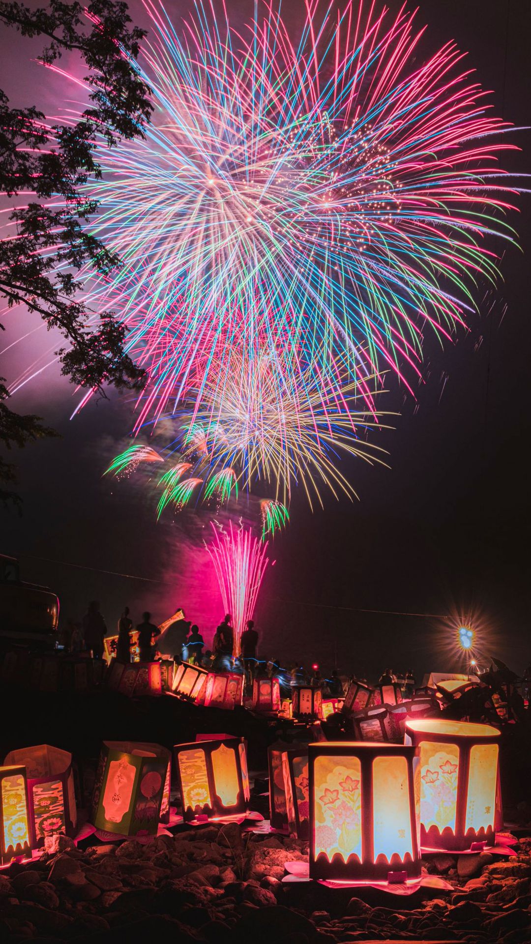 Beach Fireworks Wallpapers