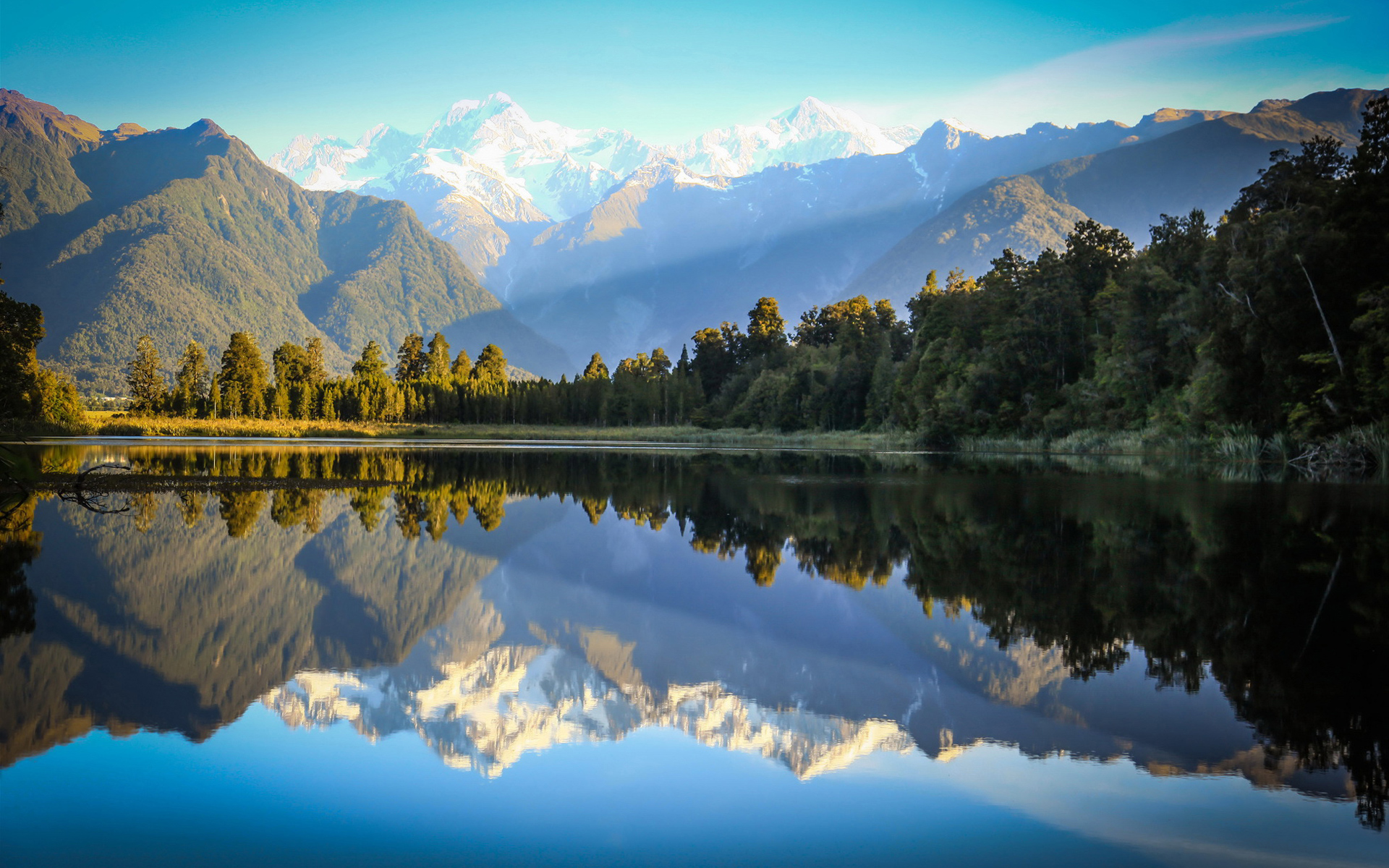 Beautiful Lake New Zealand Wallpapers