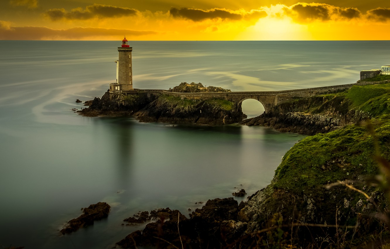 Beautiful Lighthouse With Rock Bridge Wallpapers