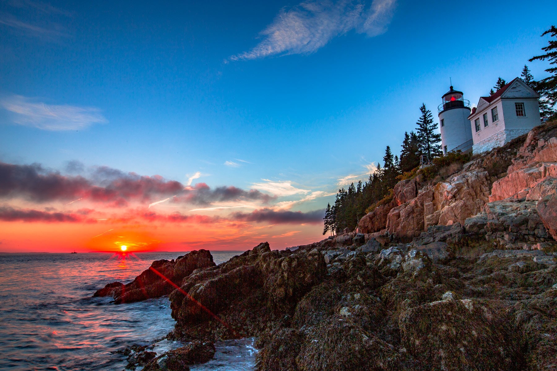 Beautiful Lighthouse With Rock Bridge Wallpapers