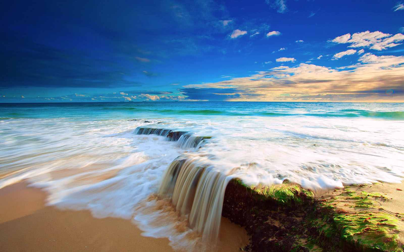 Beautiful Sea Shore Wallpapers