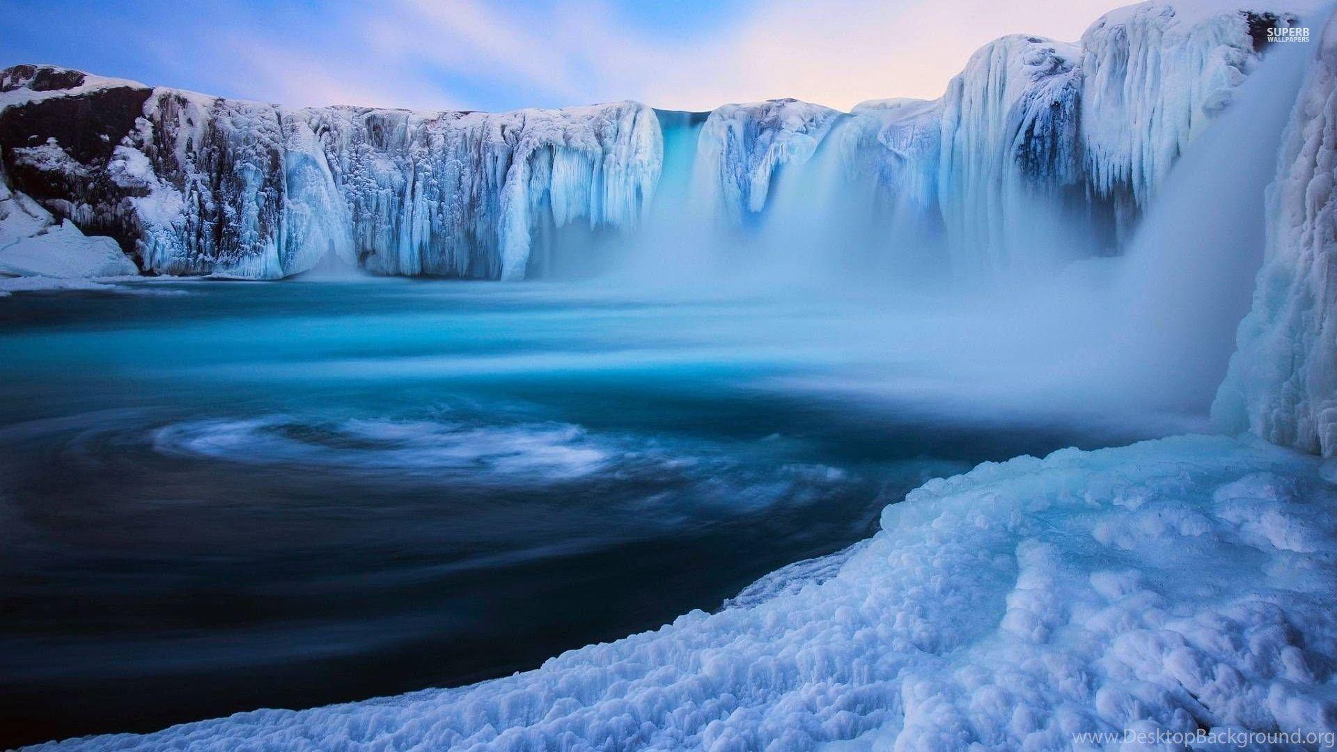 Blue Lagoon Wallpapers