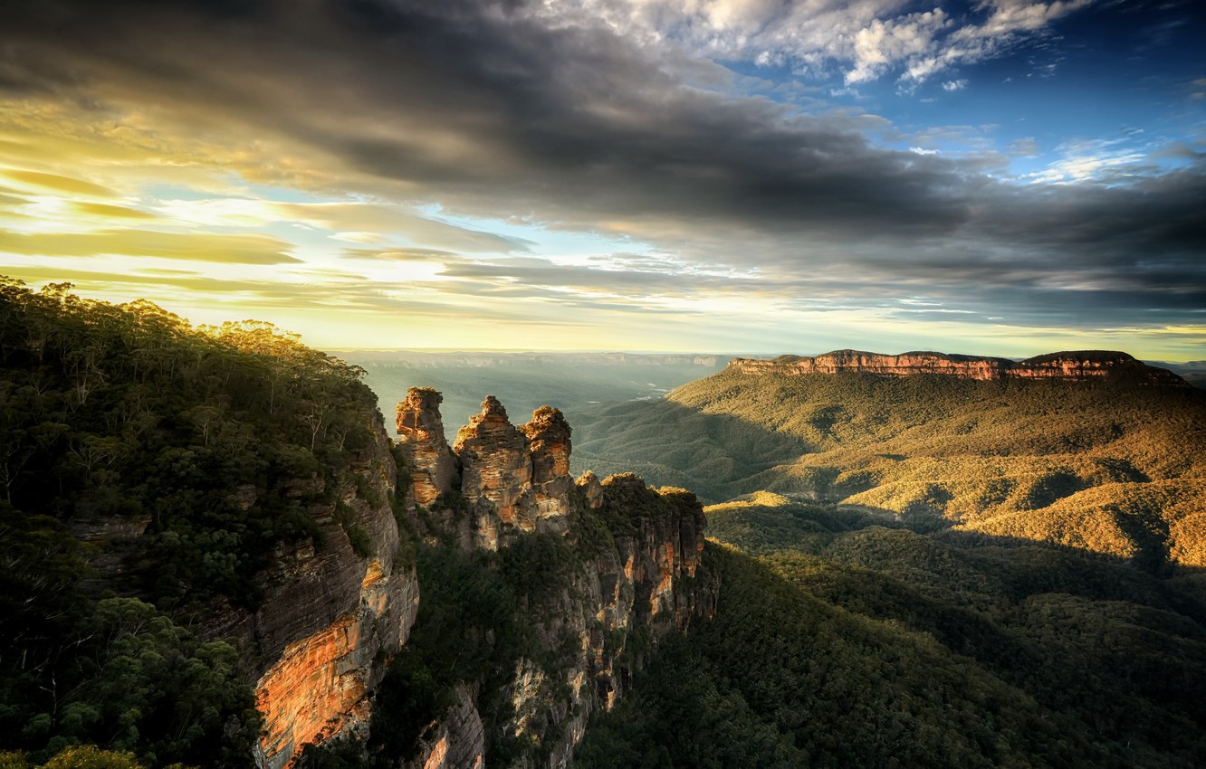 Blue Mountains And Clouds Wallpapers