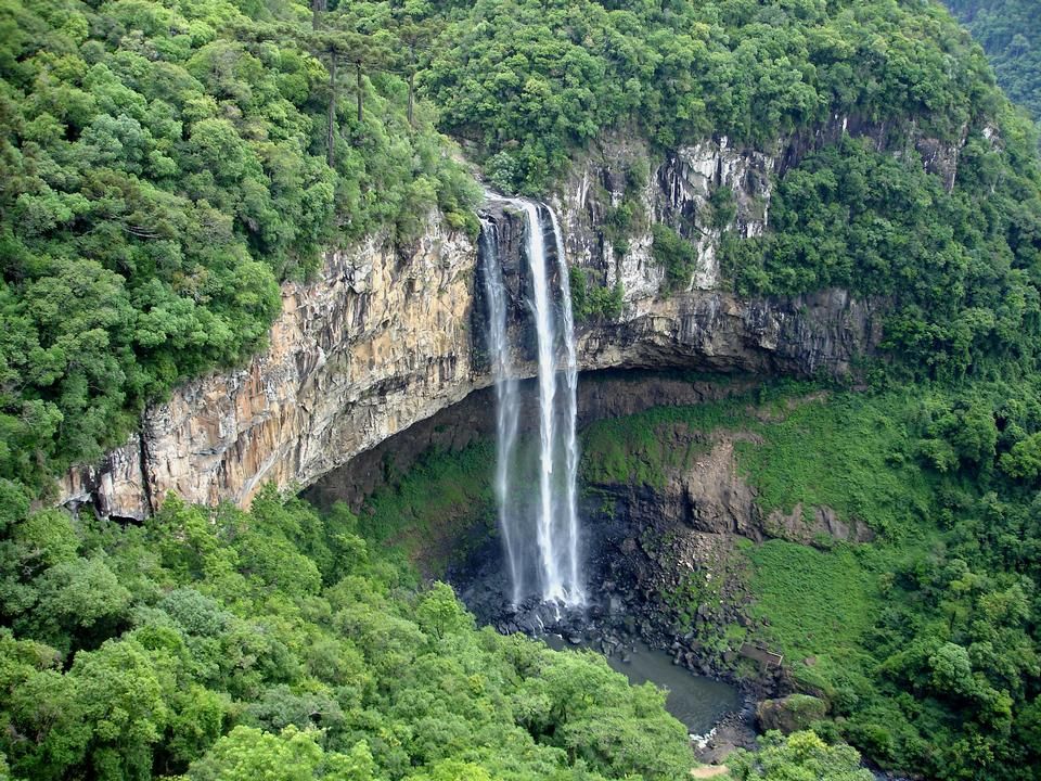 Caracol Falls Wallpapers