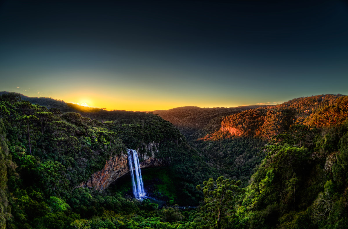 Caracol Falls Wallpapers