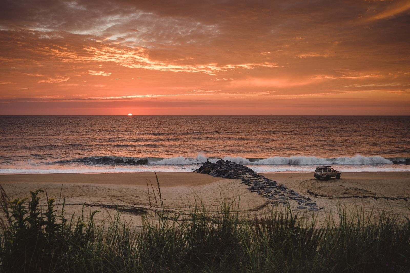 Cloudy Coastline Ocean Horizon Wallpapers