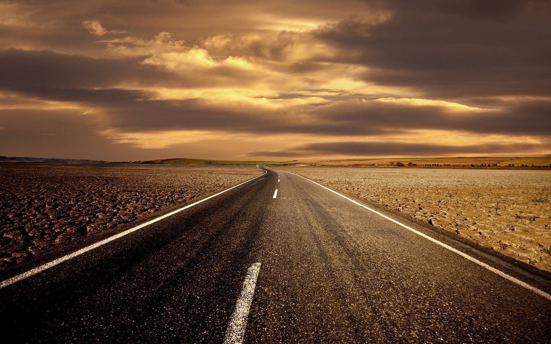 Cloudy Lonely Road Wallpapers