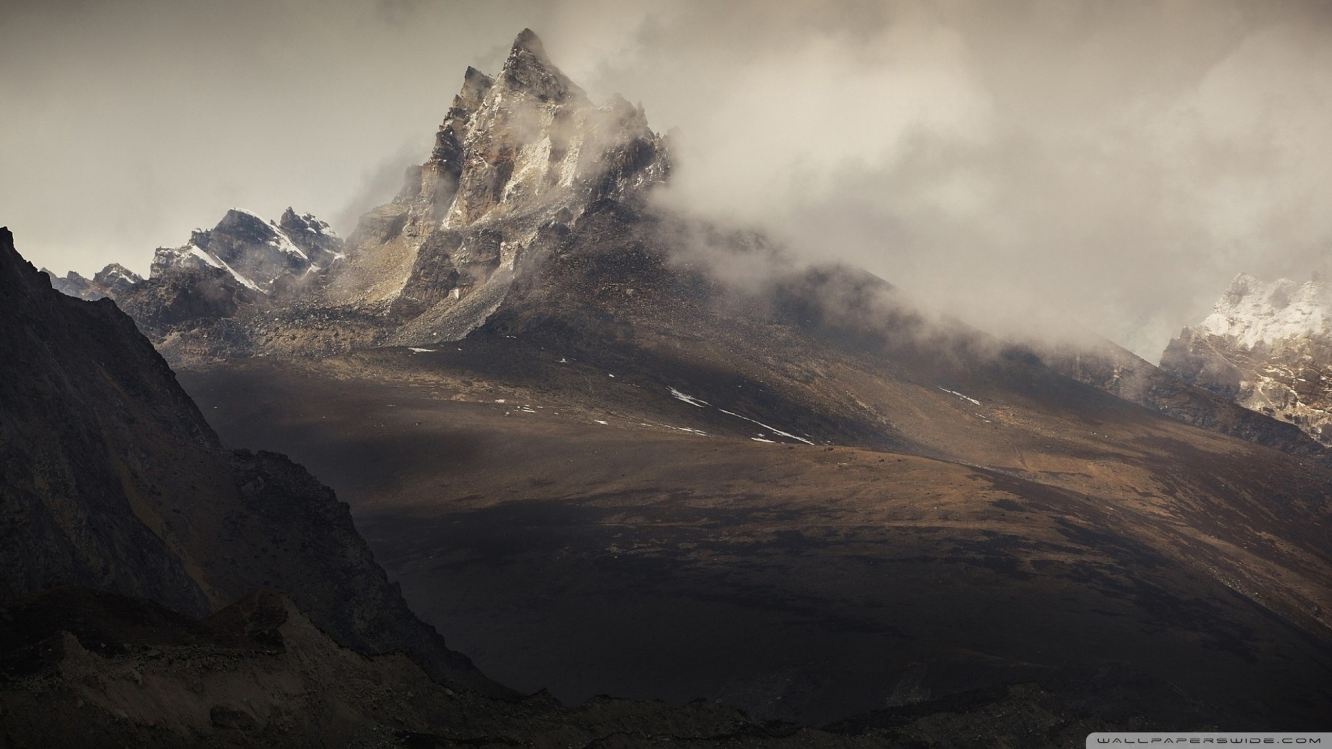 Cloudy Mountain Peak Wallpapers