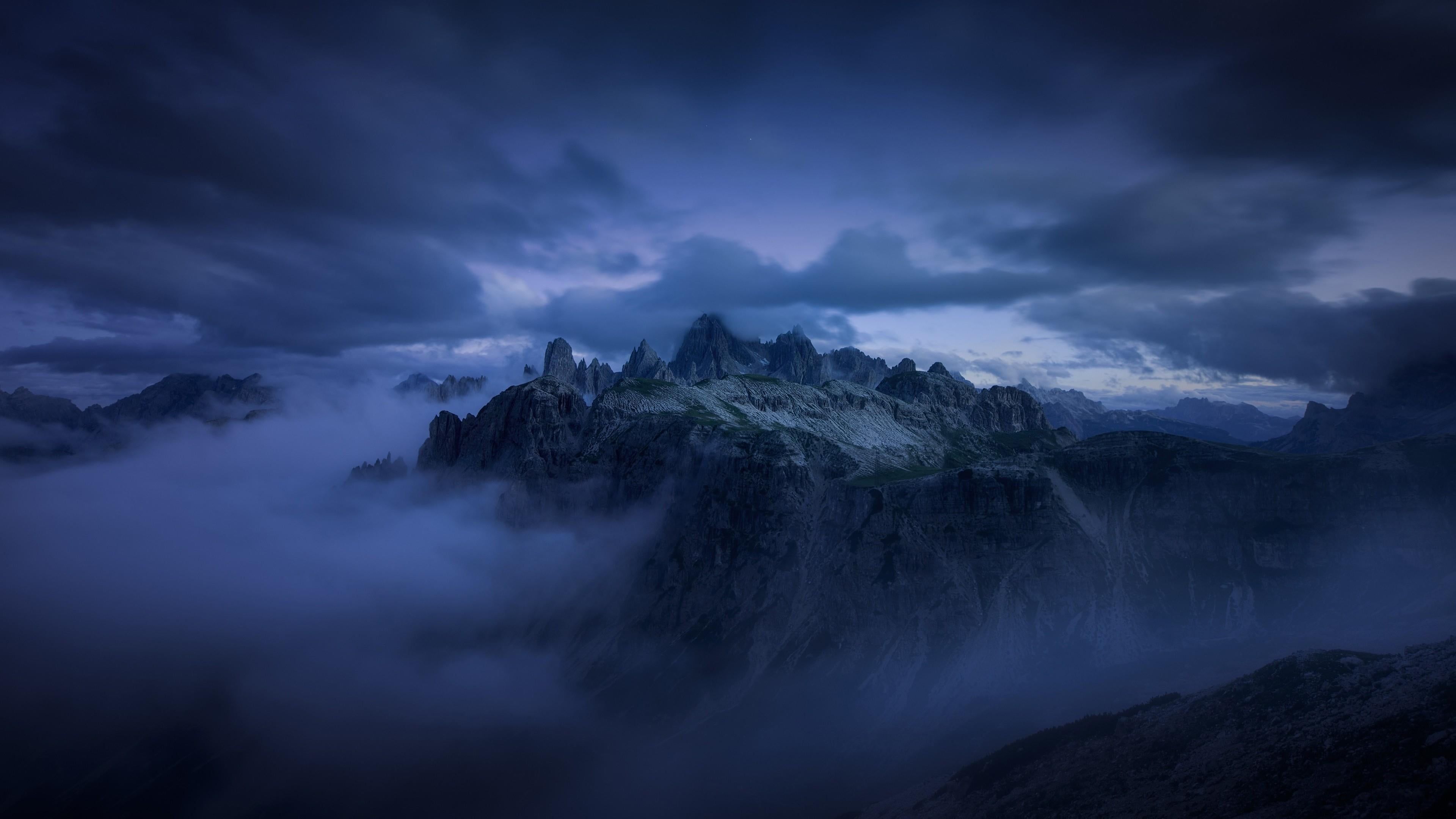 Cloudy Mountains 4K Wallpapers