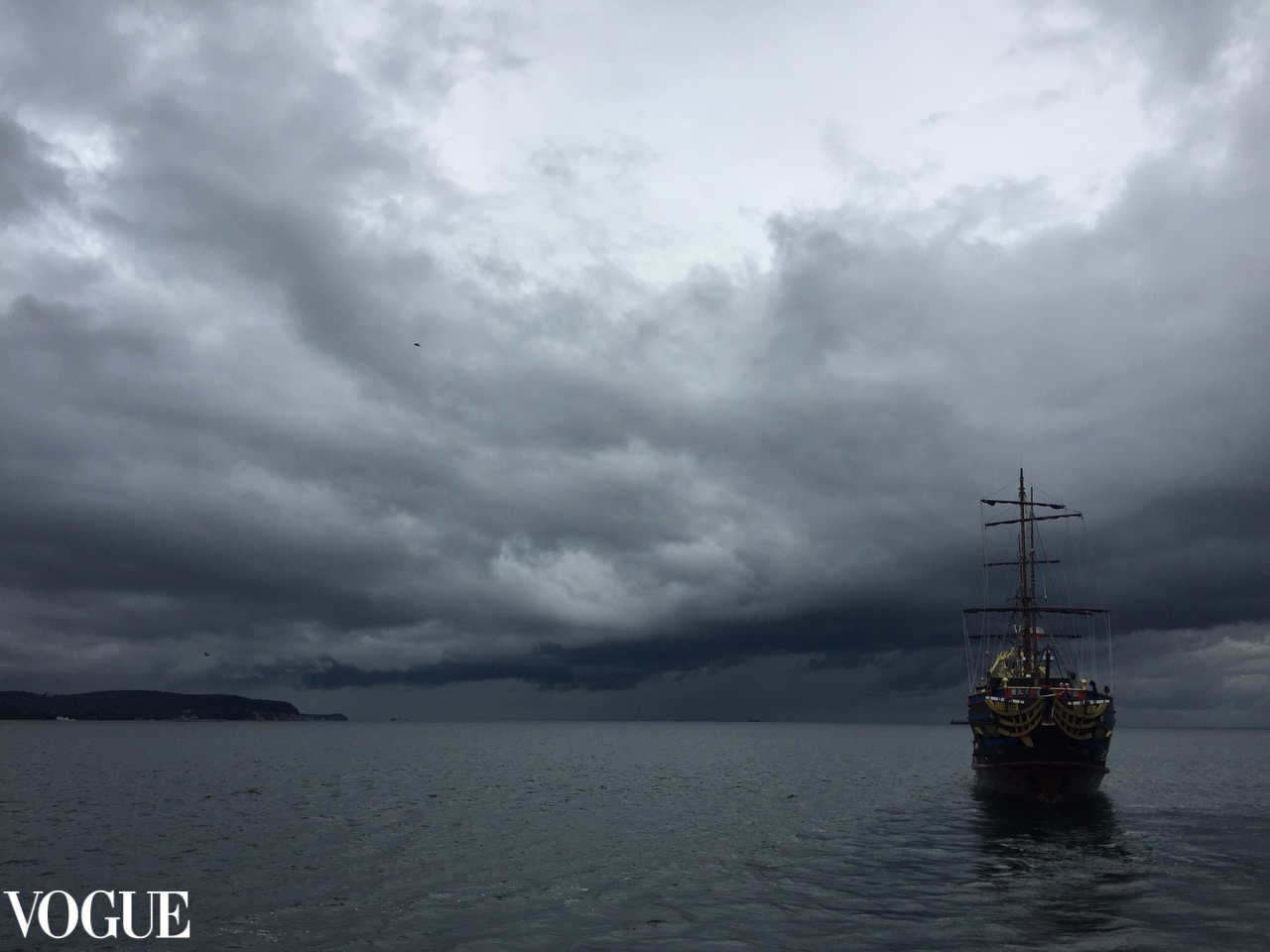 Dark Evening Blue Cloudy Alone Boat In Ocean Wallpapers