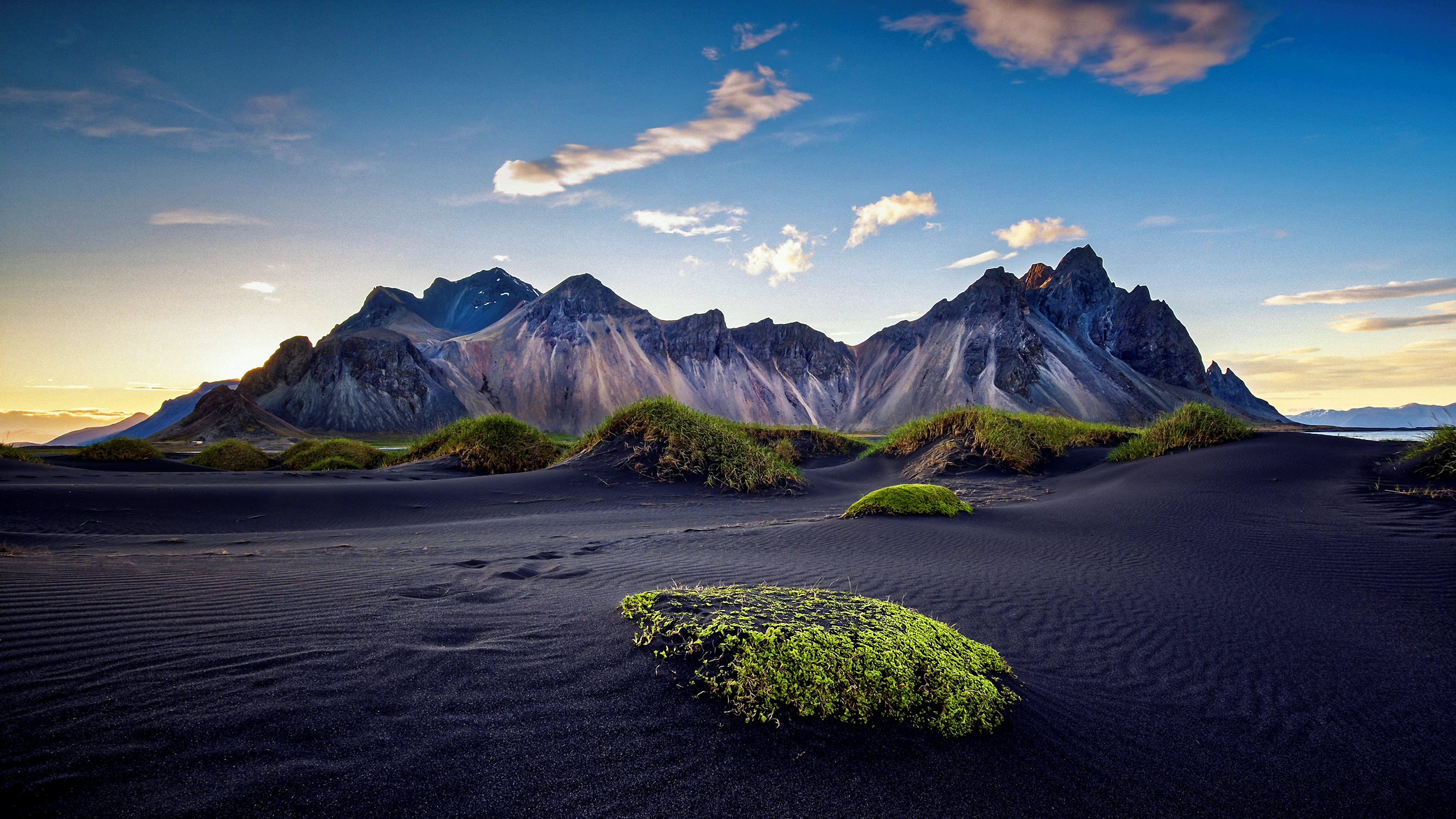 Daytime Mountains In Black Desert Wallpapers