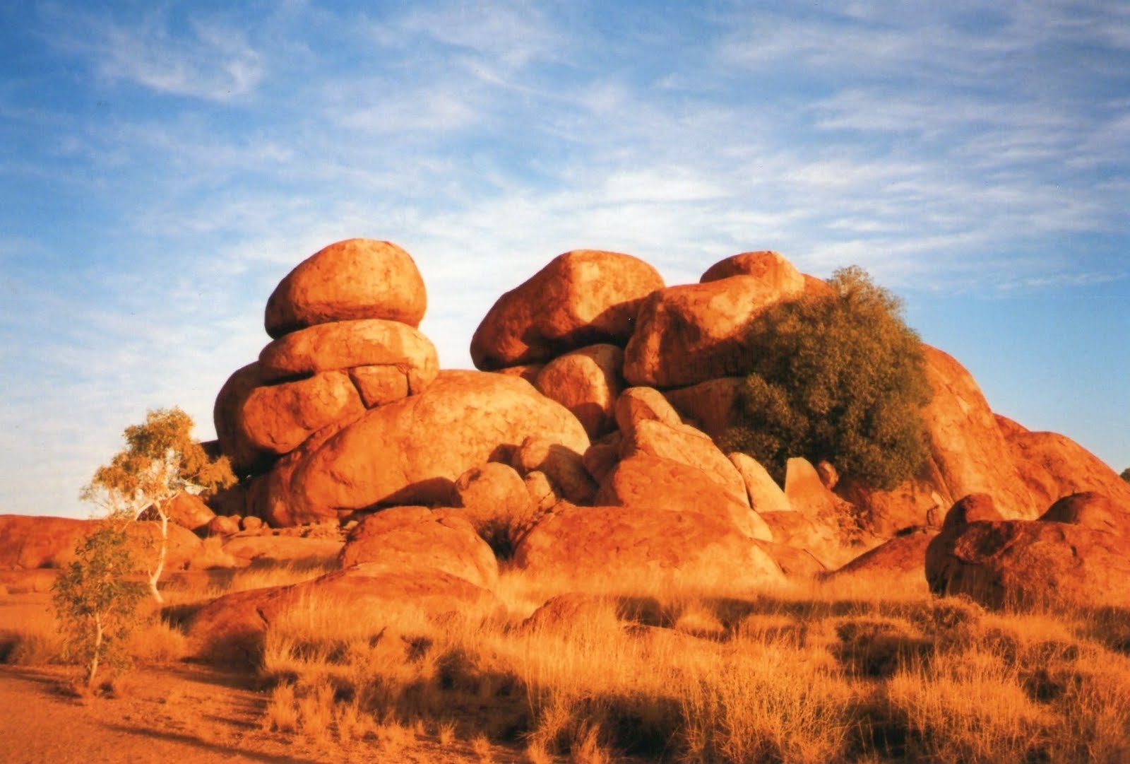 Devils Marbles Wallpapers