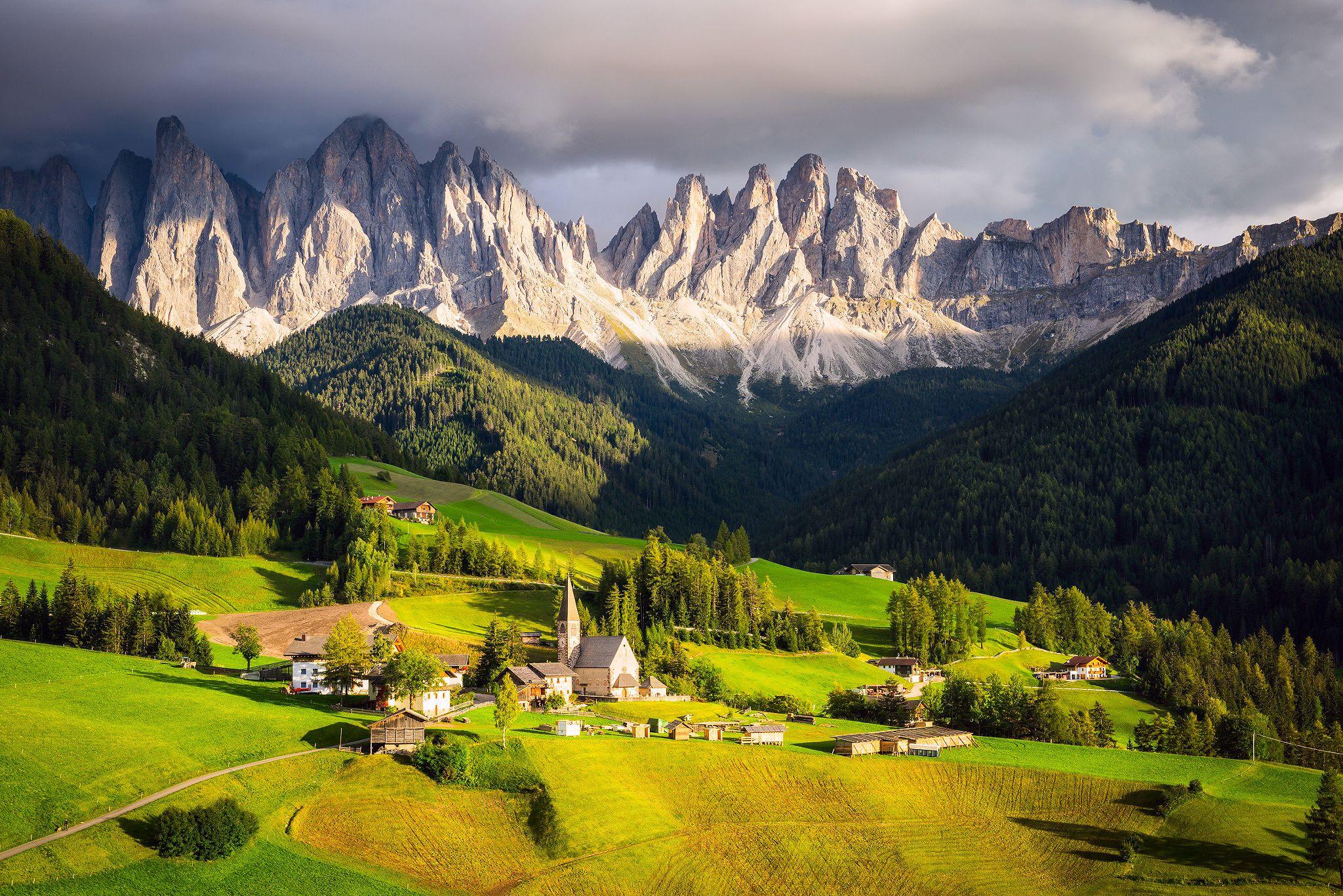 Dolomites Mountain Range Wallpapers