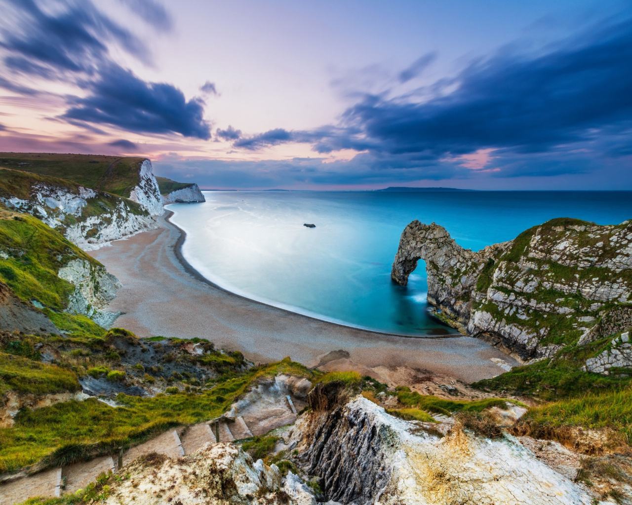 Durdle Door England 4K Wallpapers