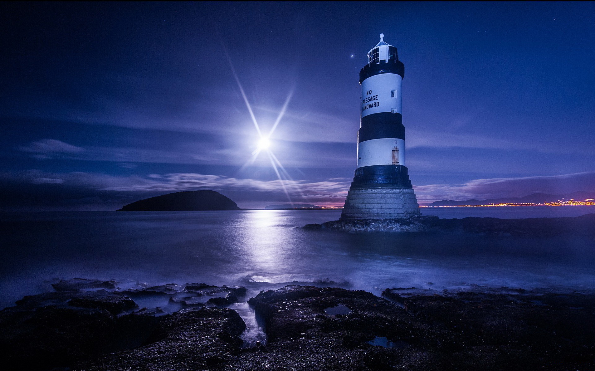 Evening In Lighthouse Sea Wallpapers