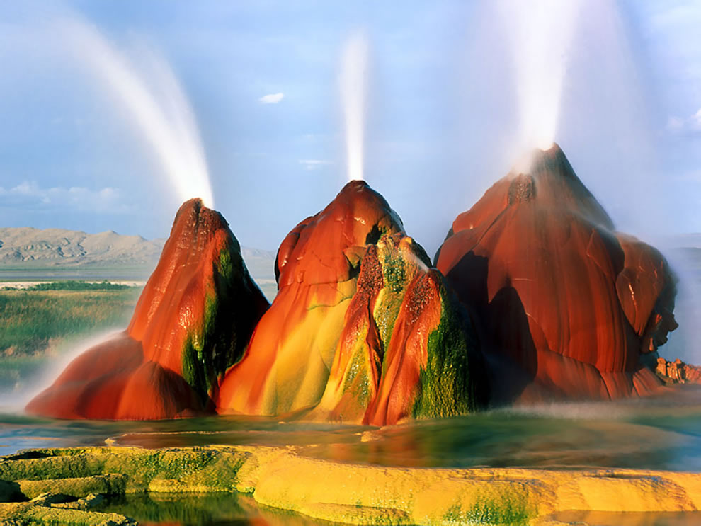 Fly Geyser Wallpapers