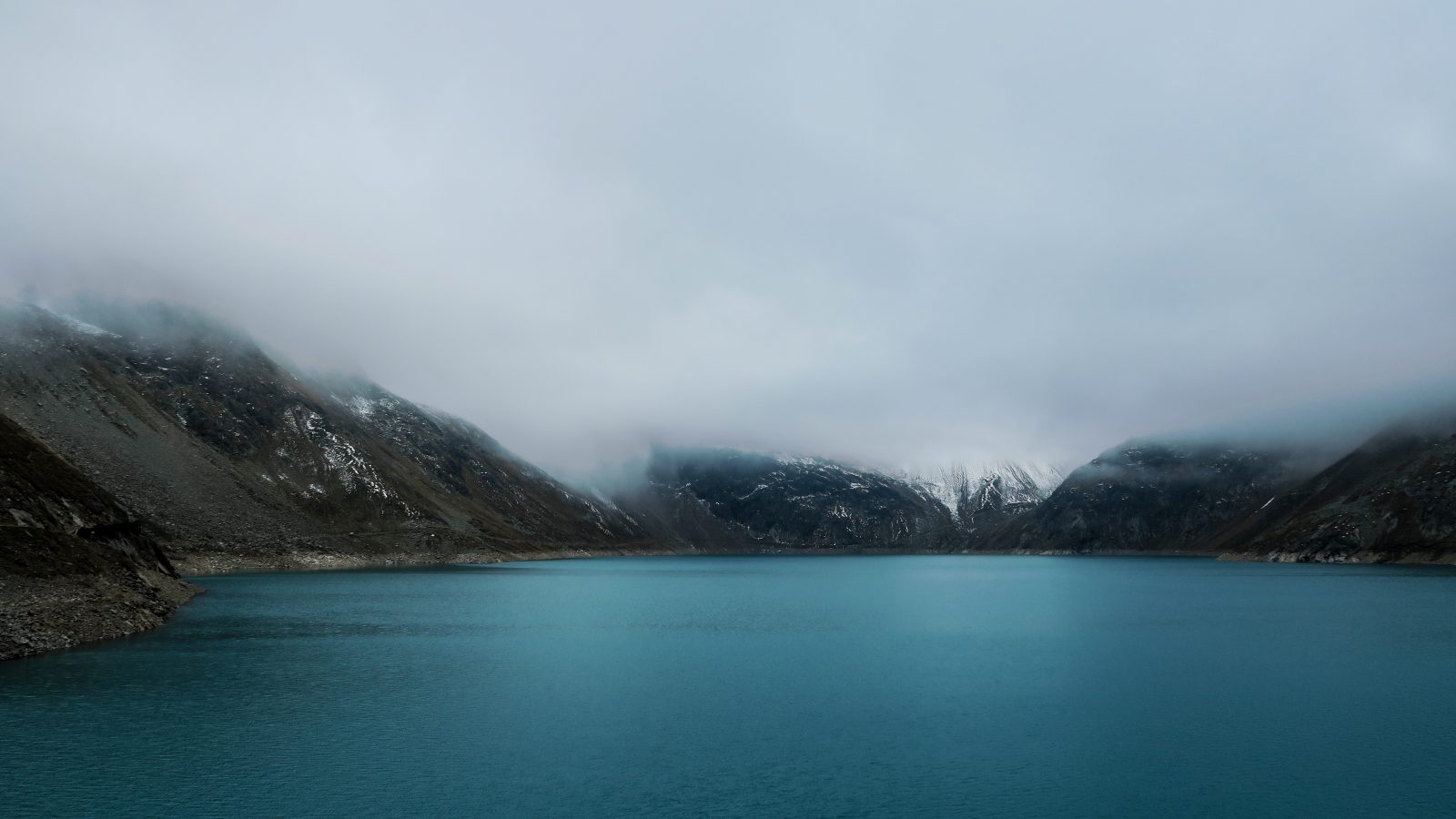 Fog Over Lake Wallpapers