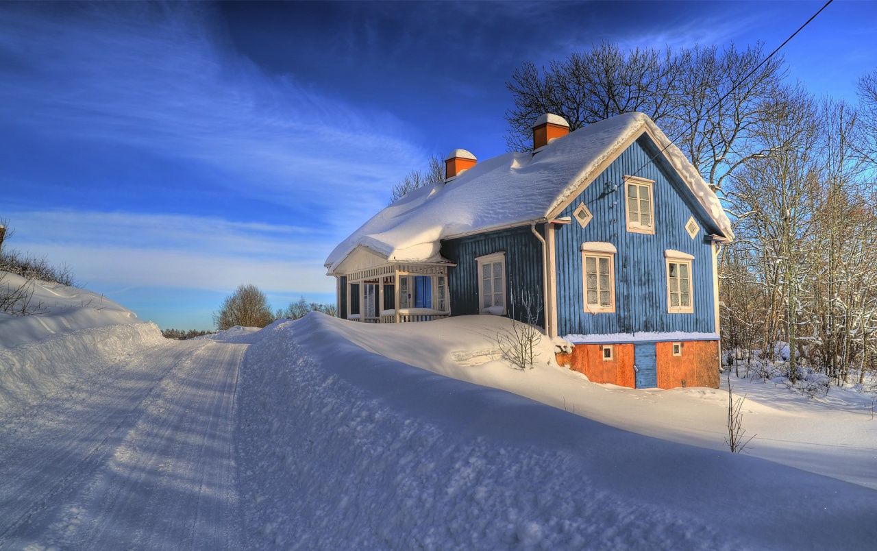 Frozen Winter House Wallpapers