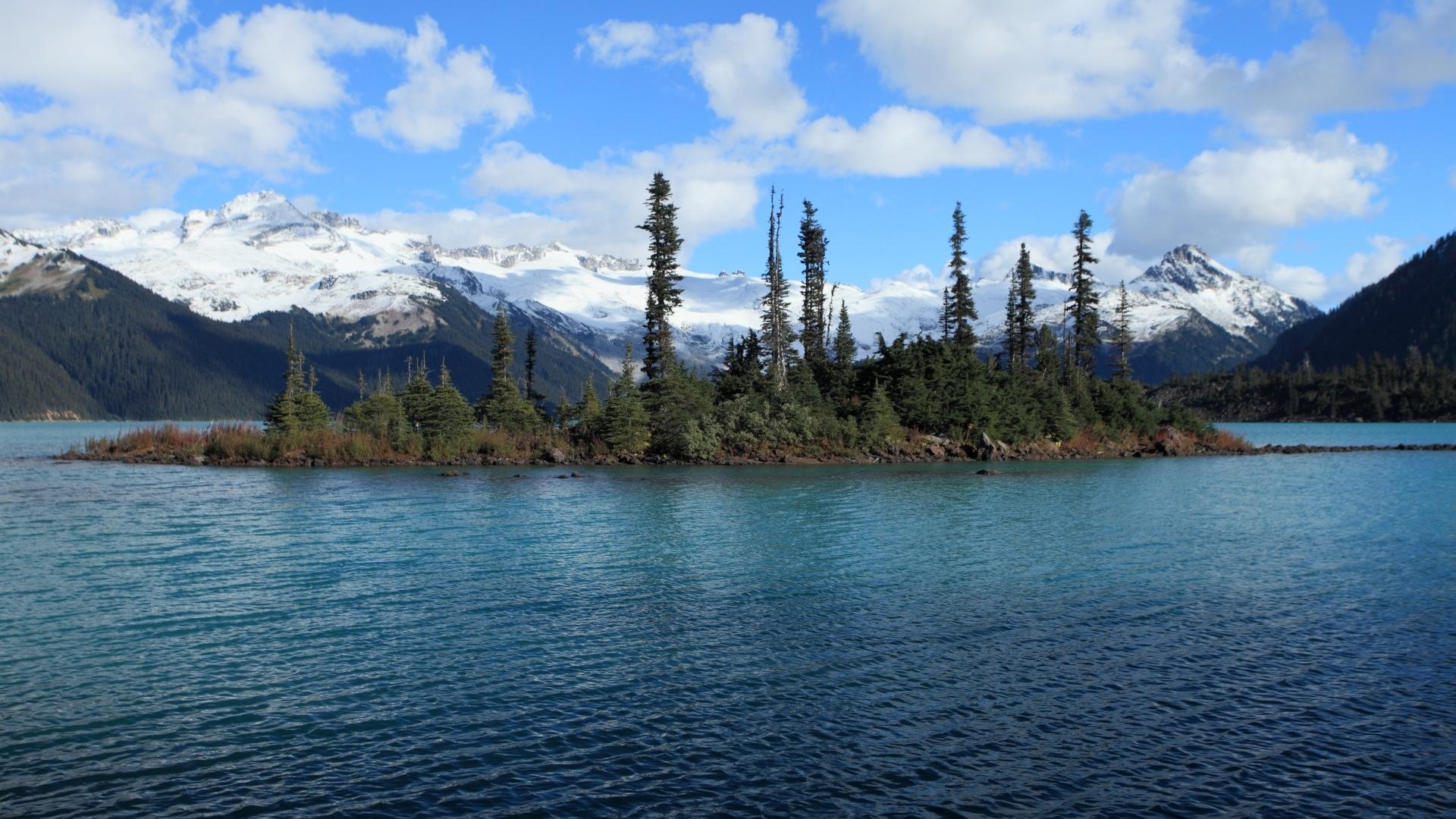 Garibaldi Lake Wallpapers