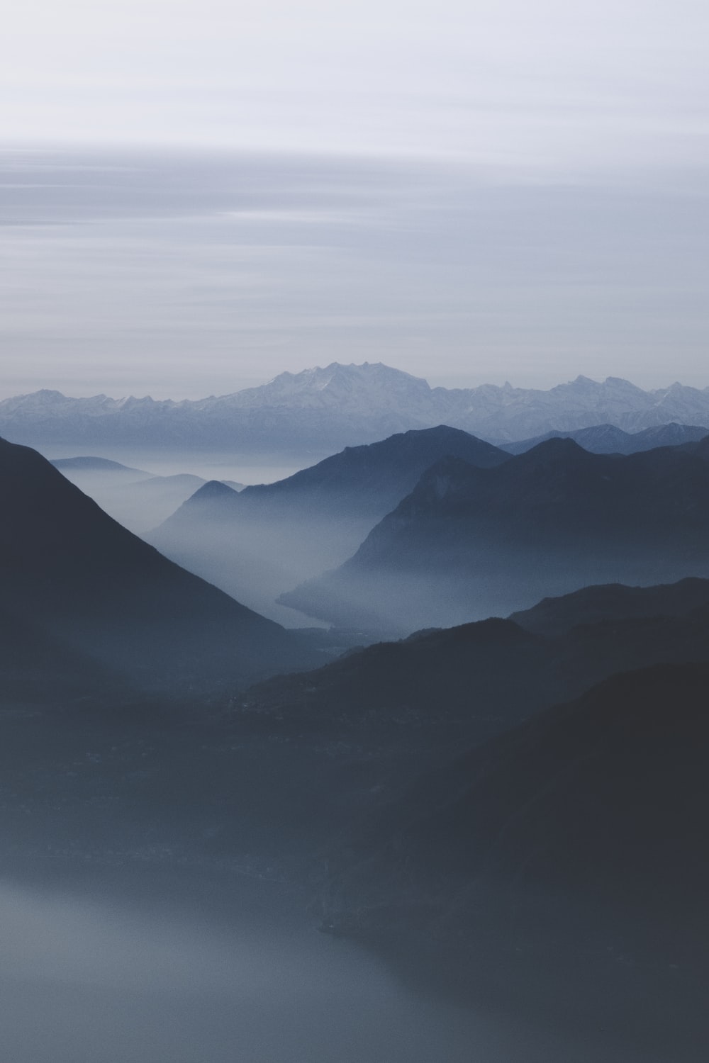 Gradient Mountains Wallpapers