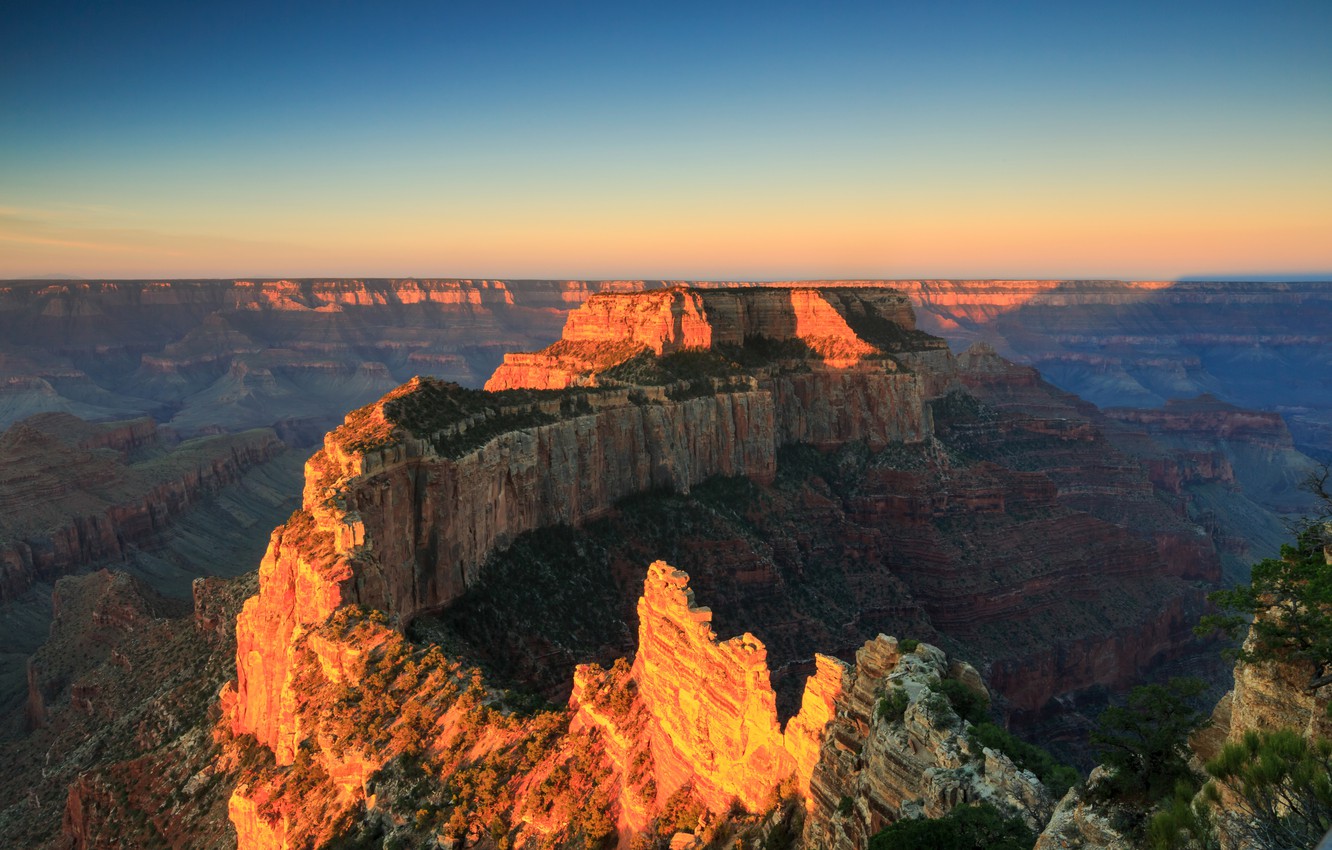 Grand Canyon Mountains In Sunset Wallpapers