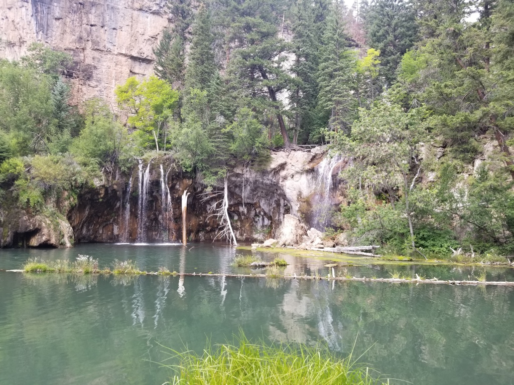 Hanging Lake Wallpapers