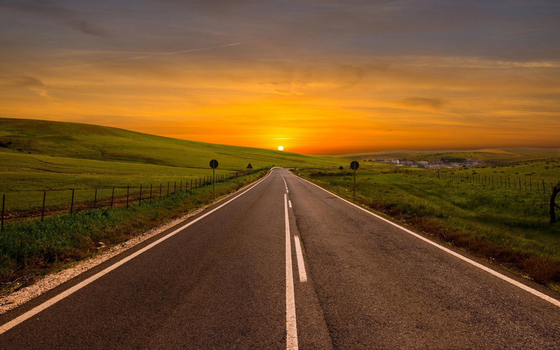 Hd Road View With Sunset Wallpapers