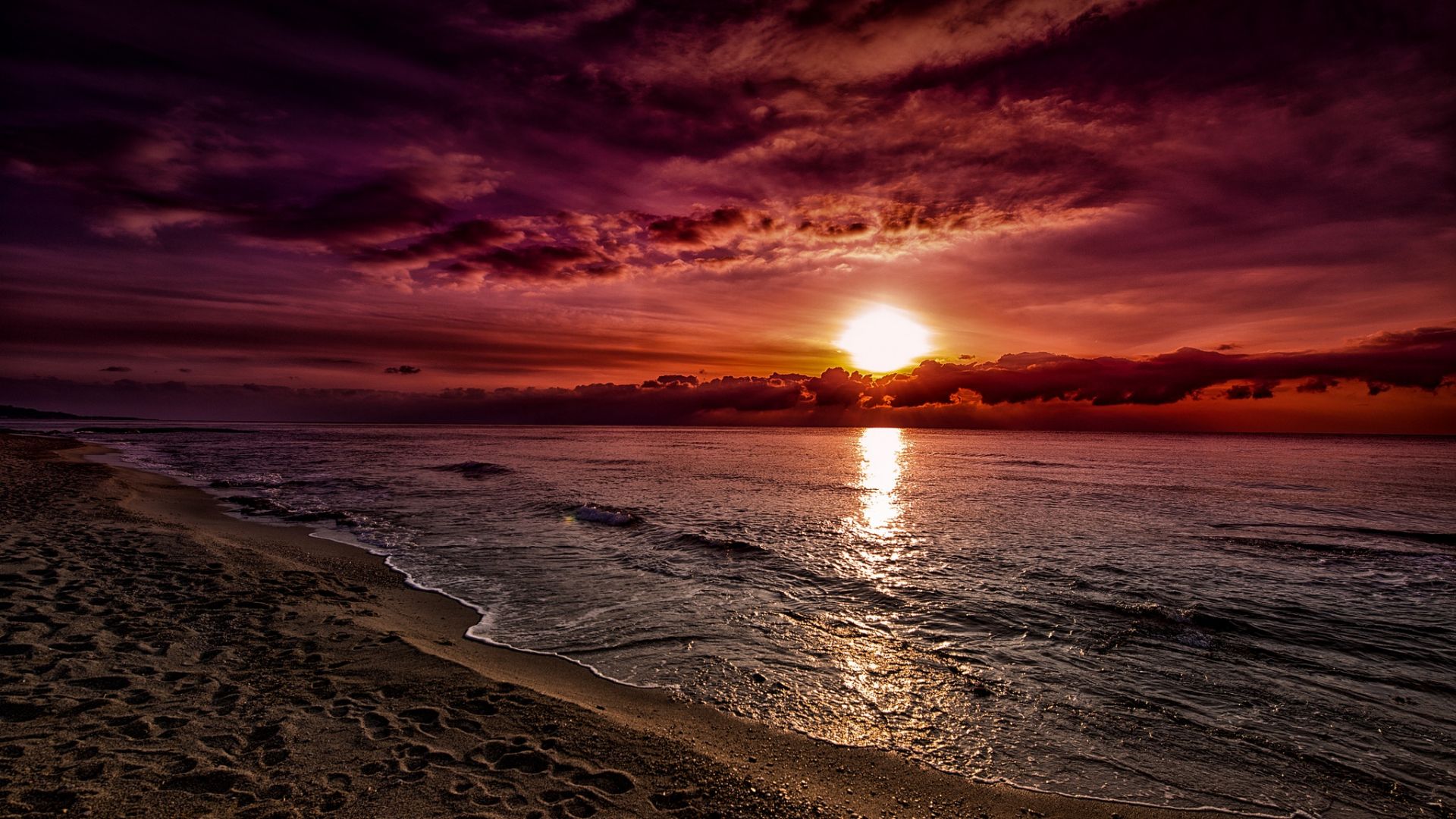 Horizon Sunset In Ocean Wallpapers