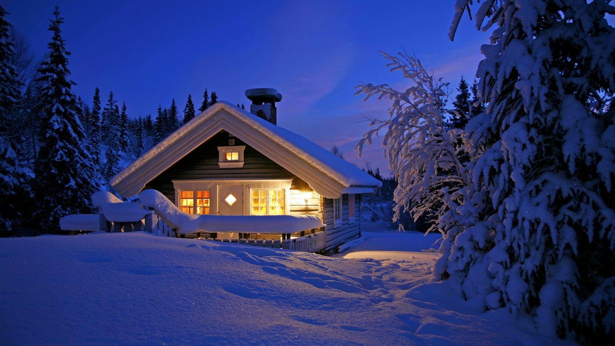 House In Winter Photography Wallpapers