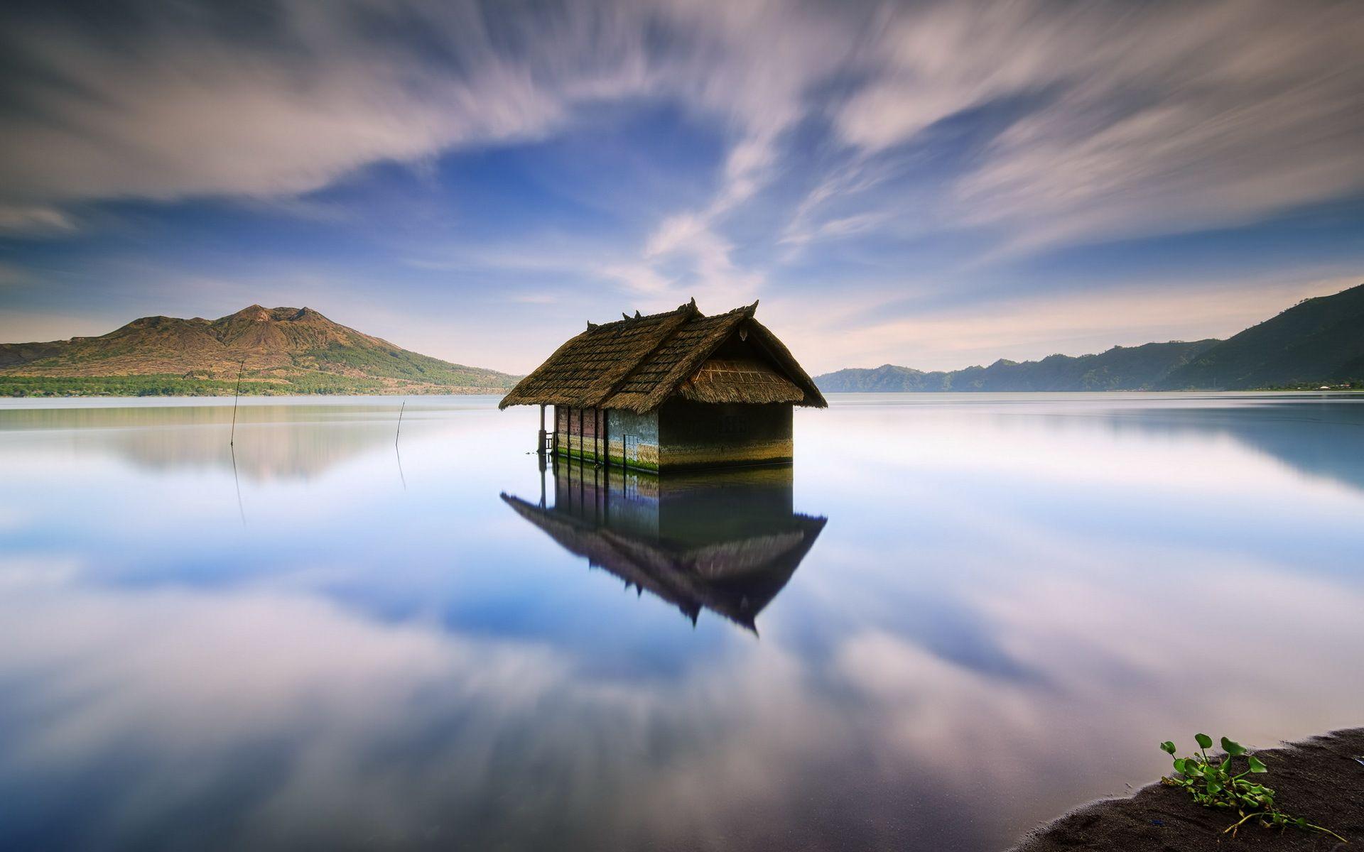 House Reflected In The Lake Wallpapers