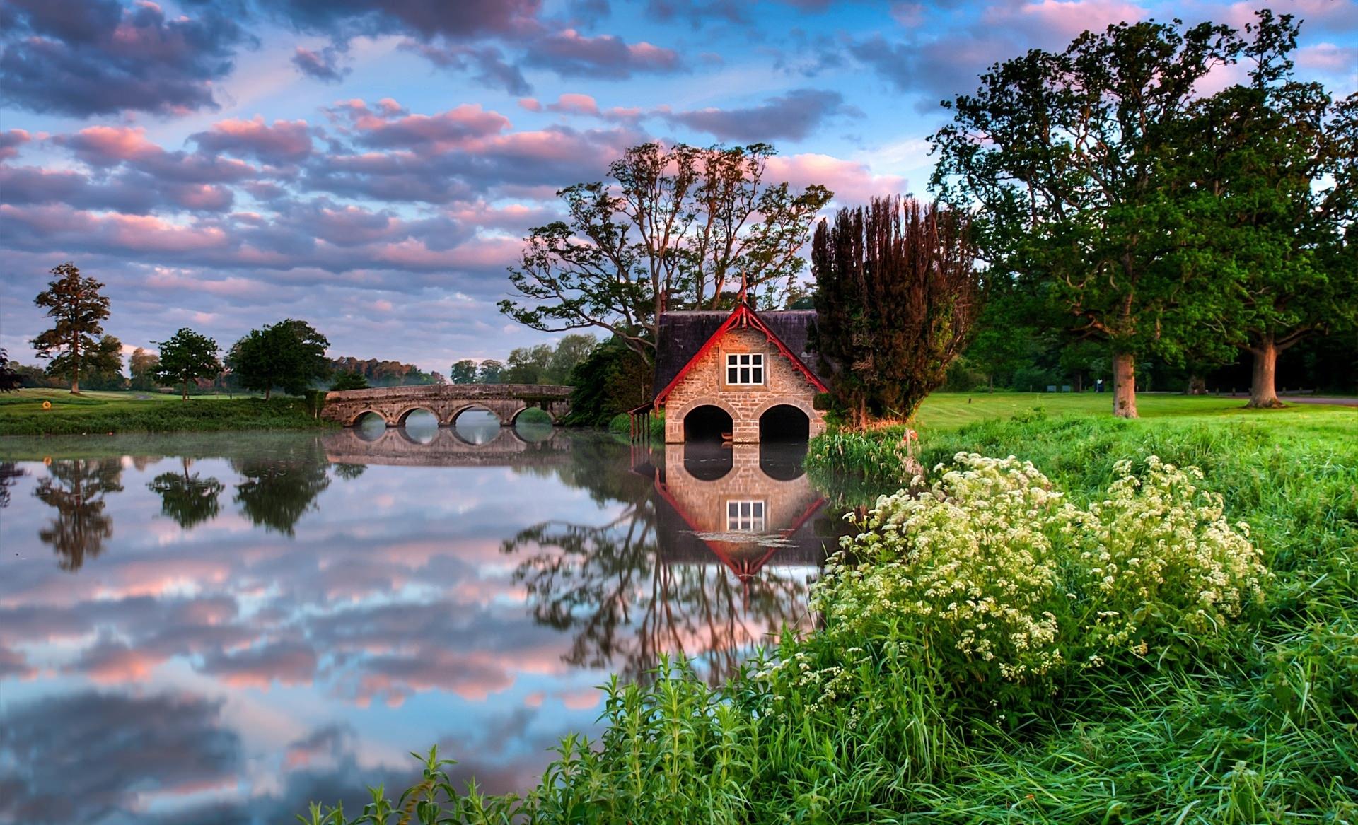 House Reflected In The Lake Wallpapers