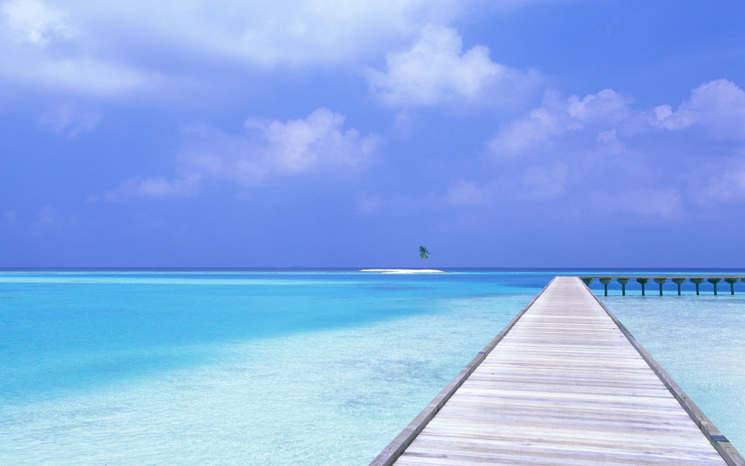Island Sea And Blue Sky Wallpapers