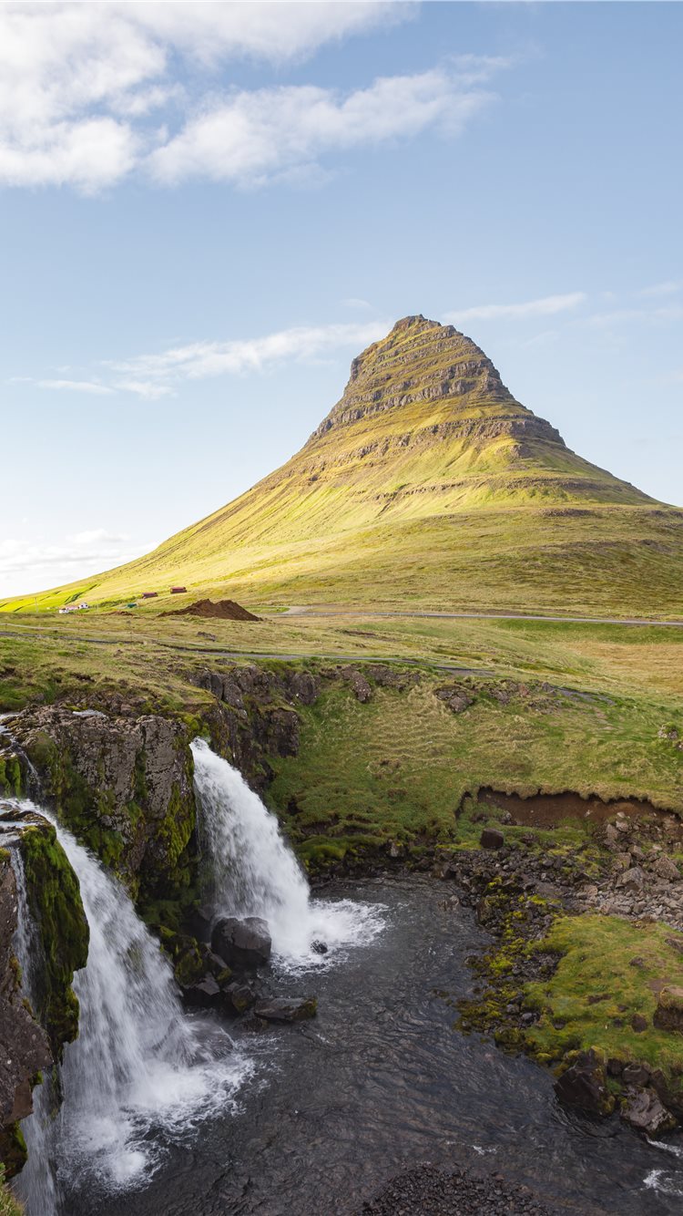 Kirkjufell Wallpapers