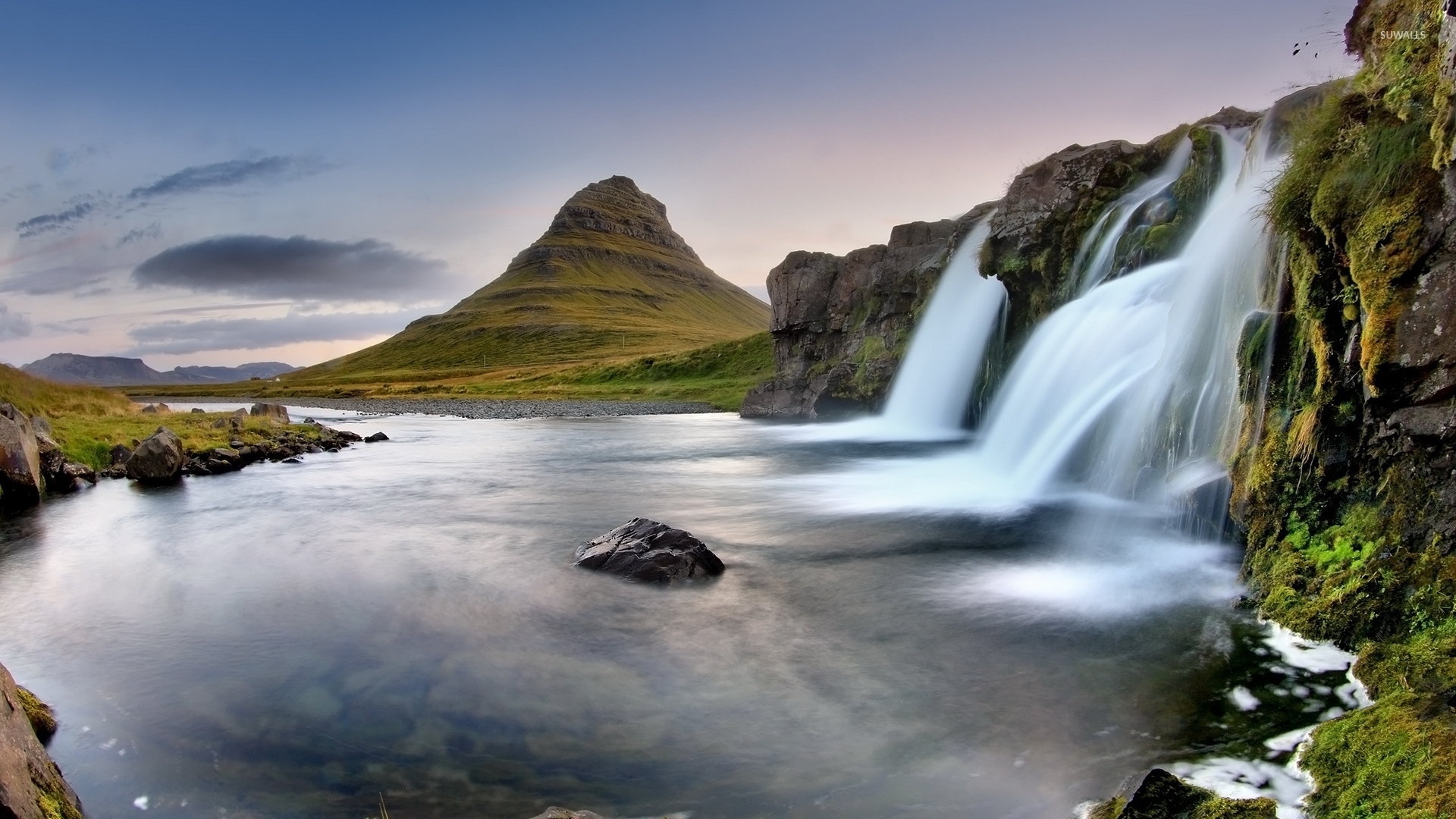 Kirkjufell Wallpapers