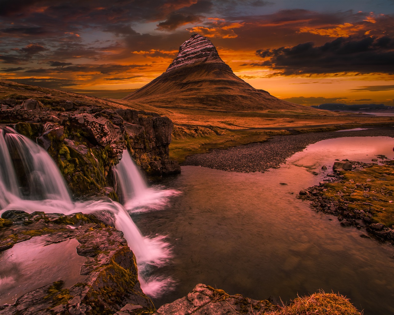 Kirkjufell Hd  Iceland Night Photography Wallpapers