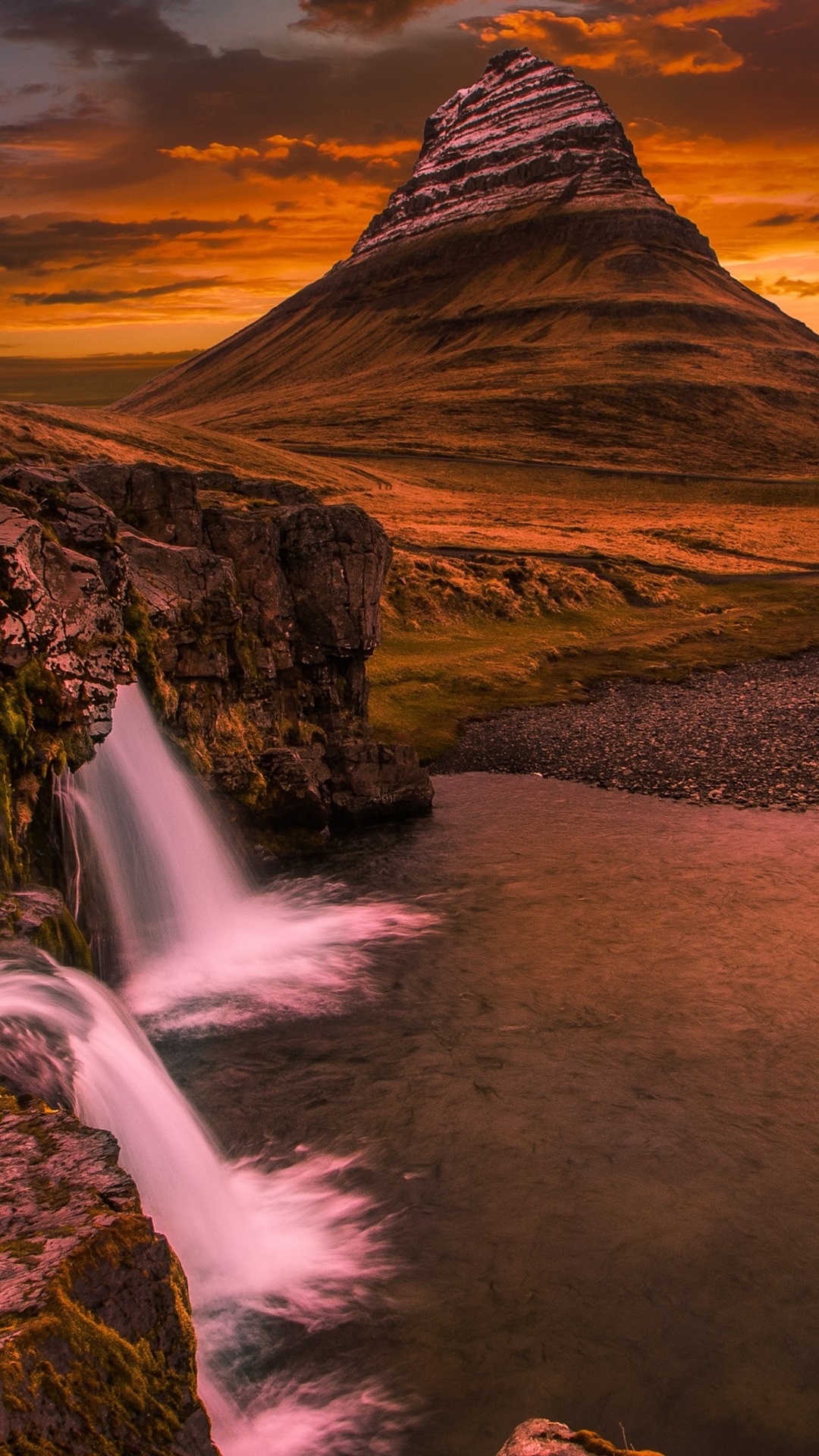 Kirkjufell Iceland Wallpapers