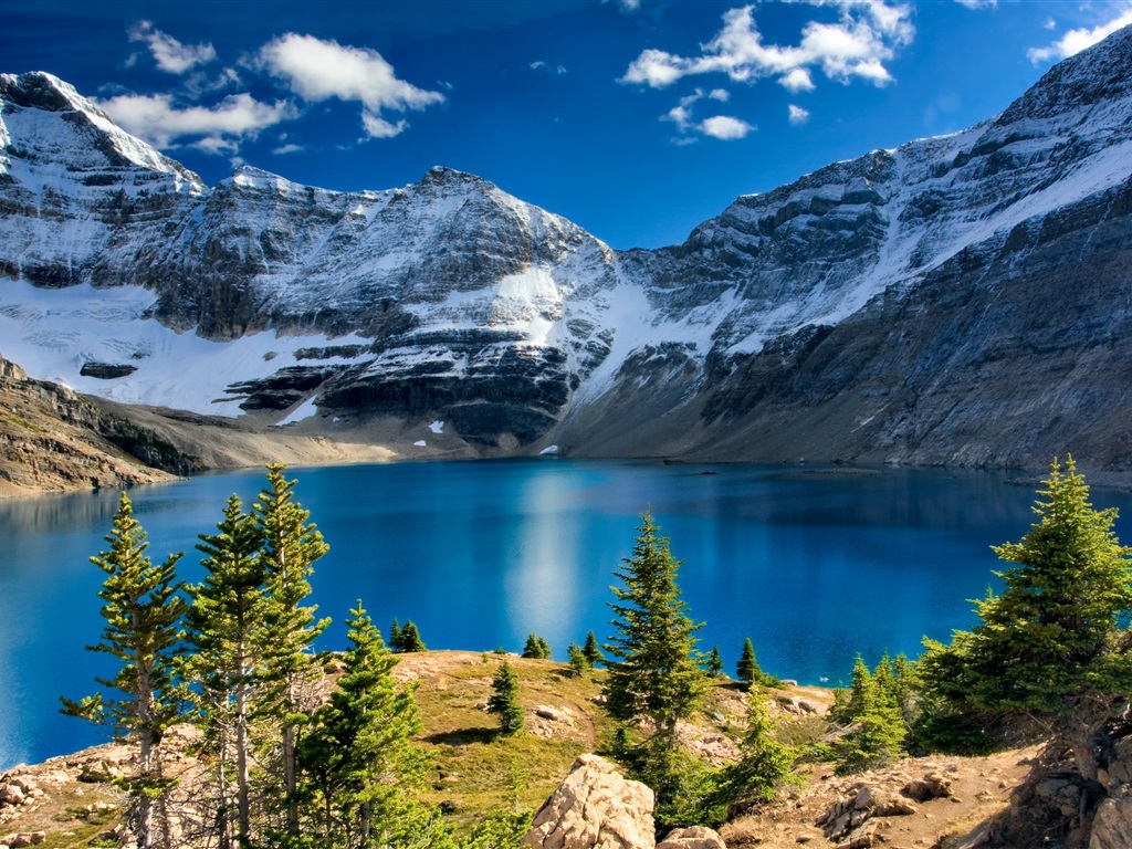 Lake And Mountains Wallpapers