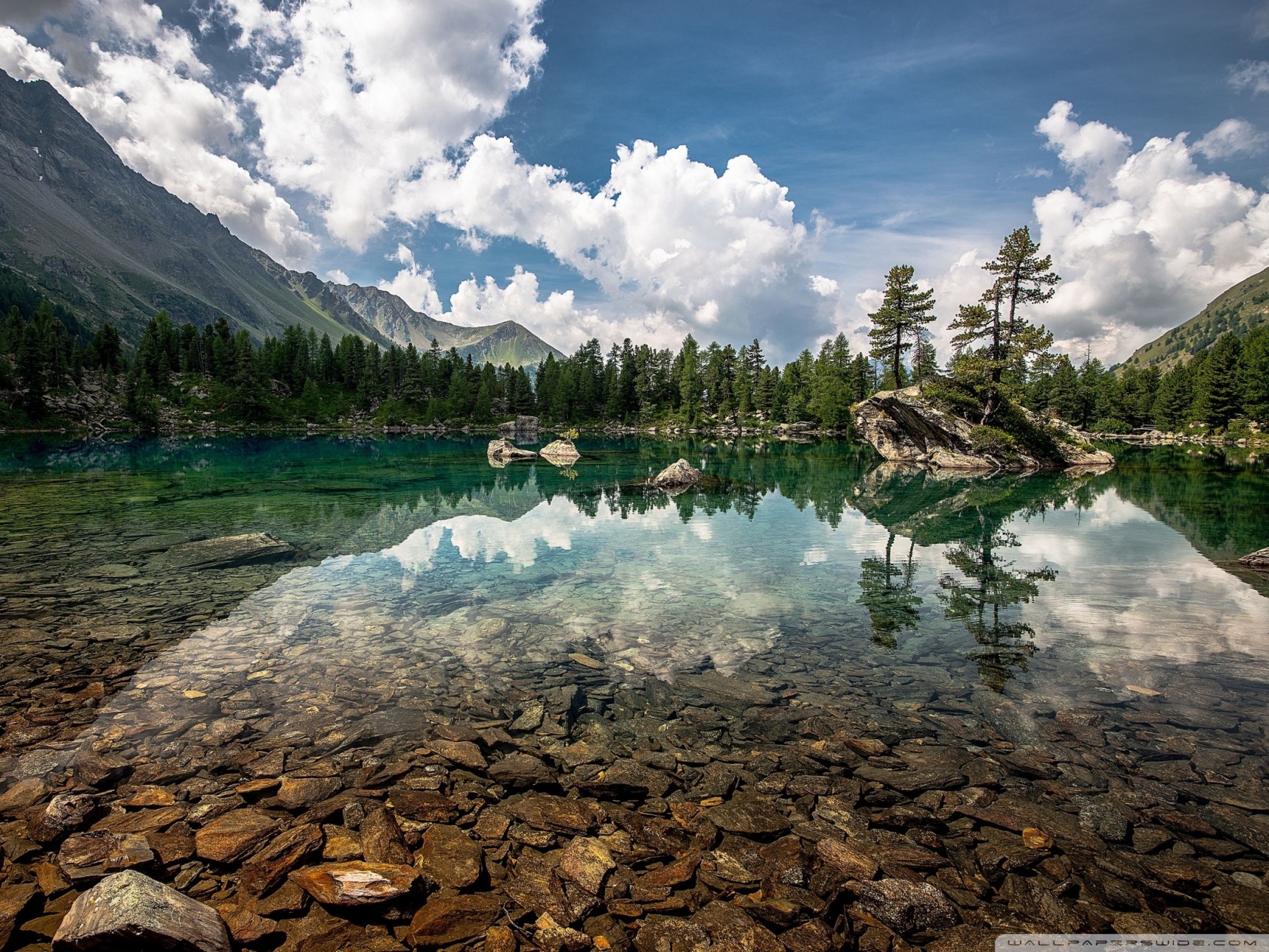 Lake And Mountains Wallpapers