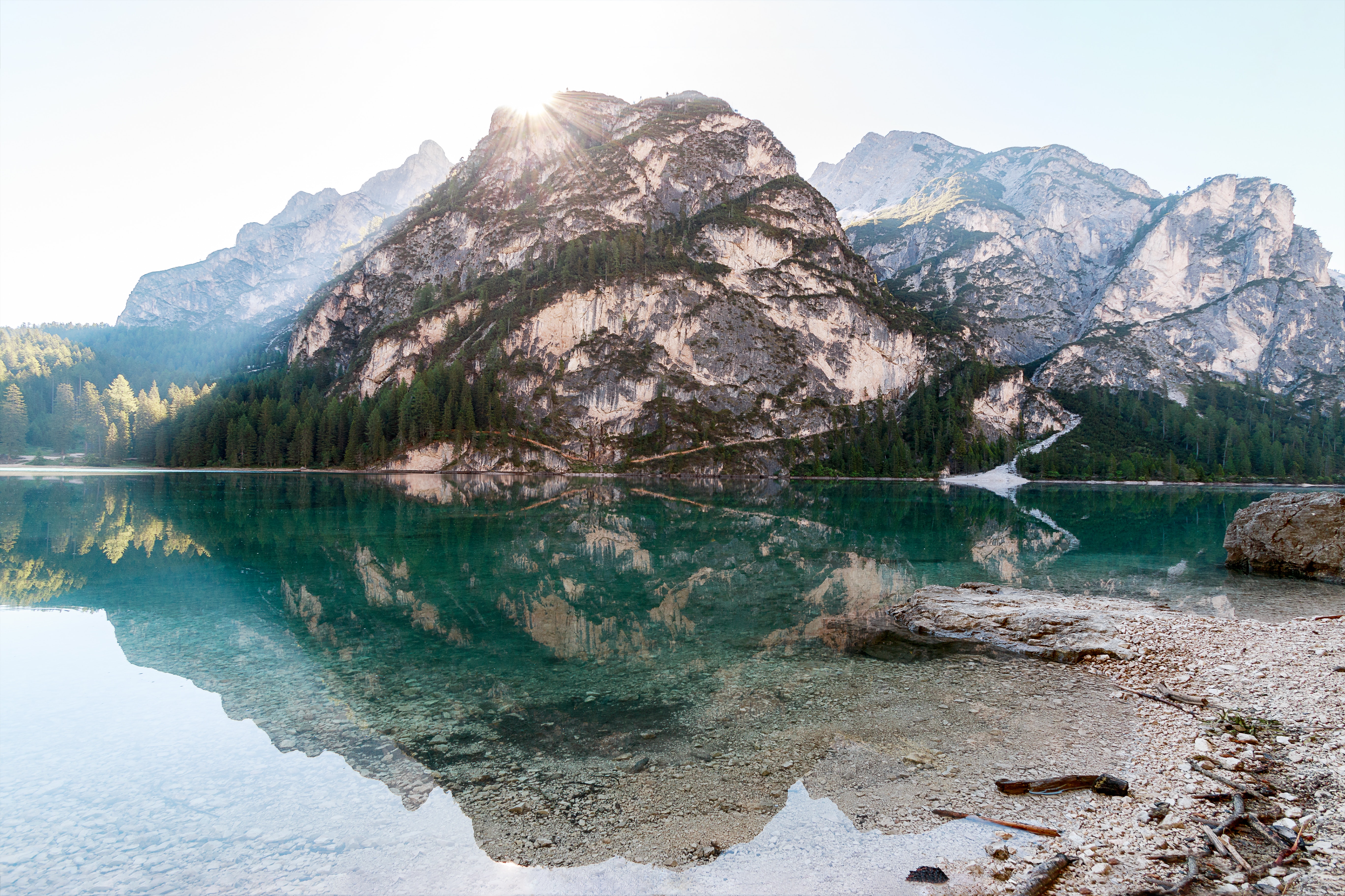 Lake And Mountains Wallpapers