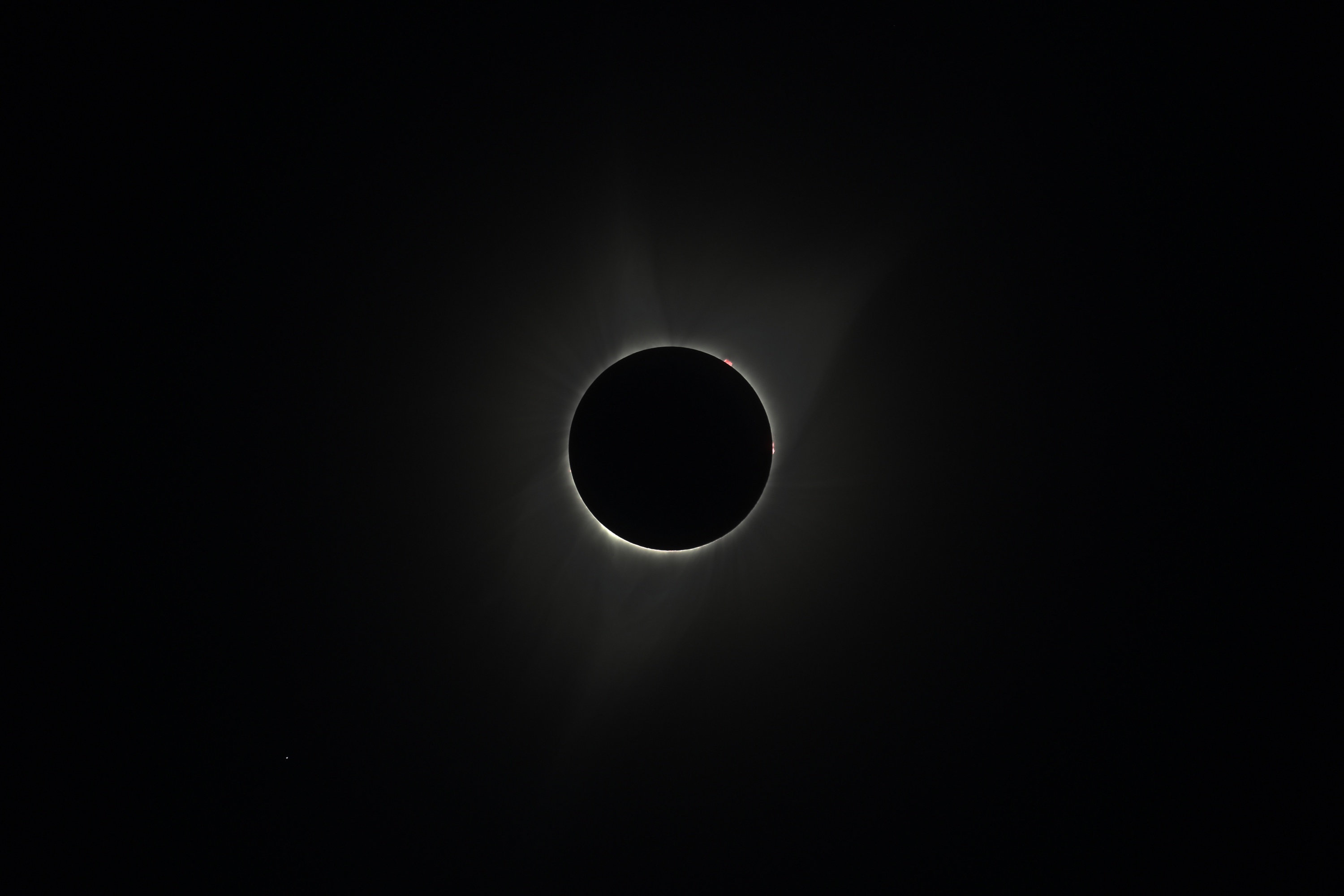 Landscape Eclipse 4K Wallpapers