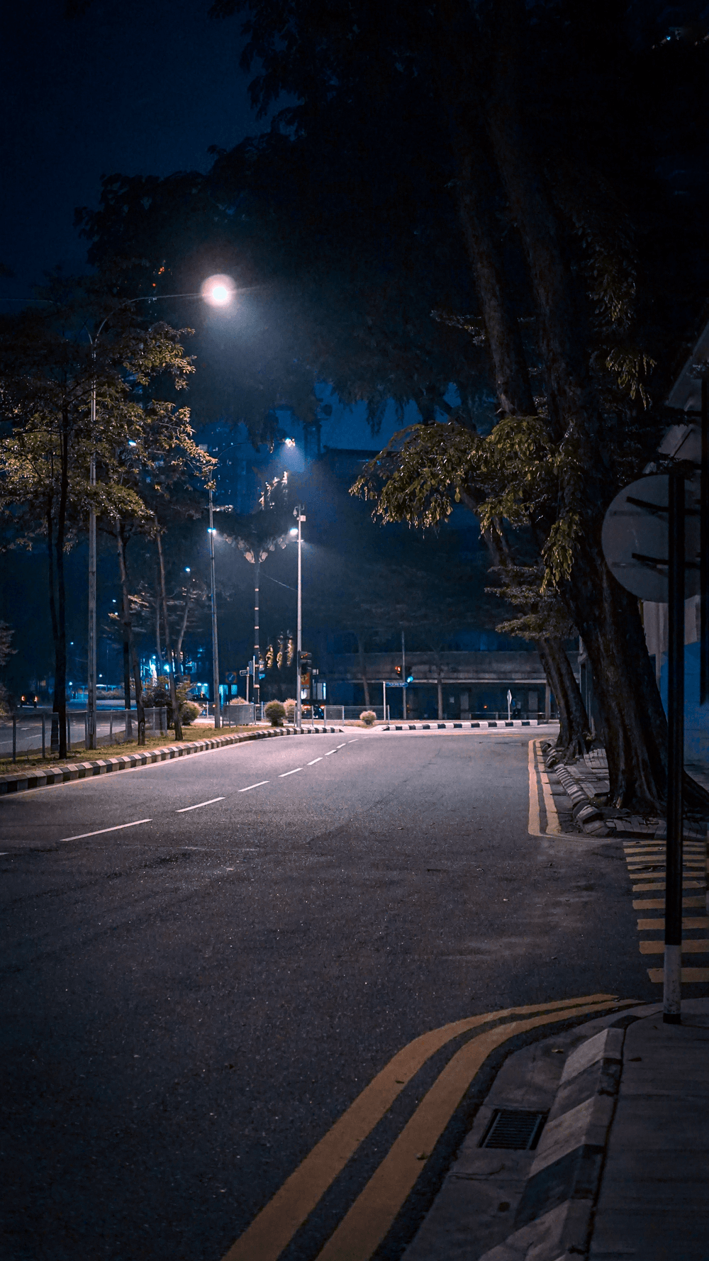 Lonely Street Lights Road Wallpapers