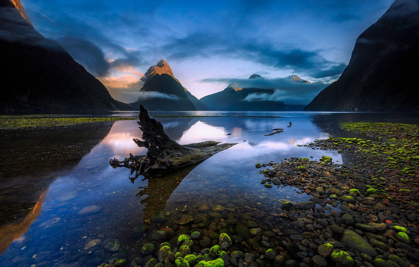 Milford Sound Wallpapers