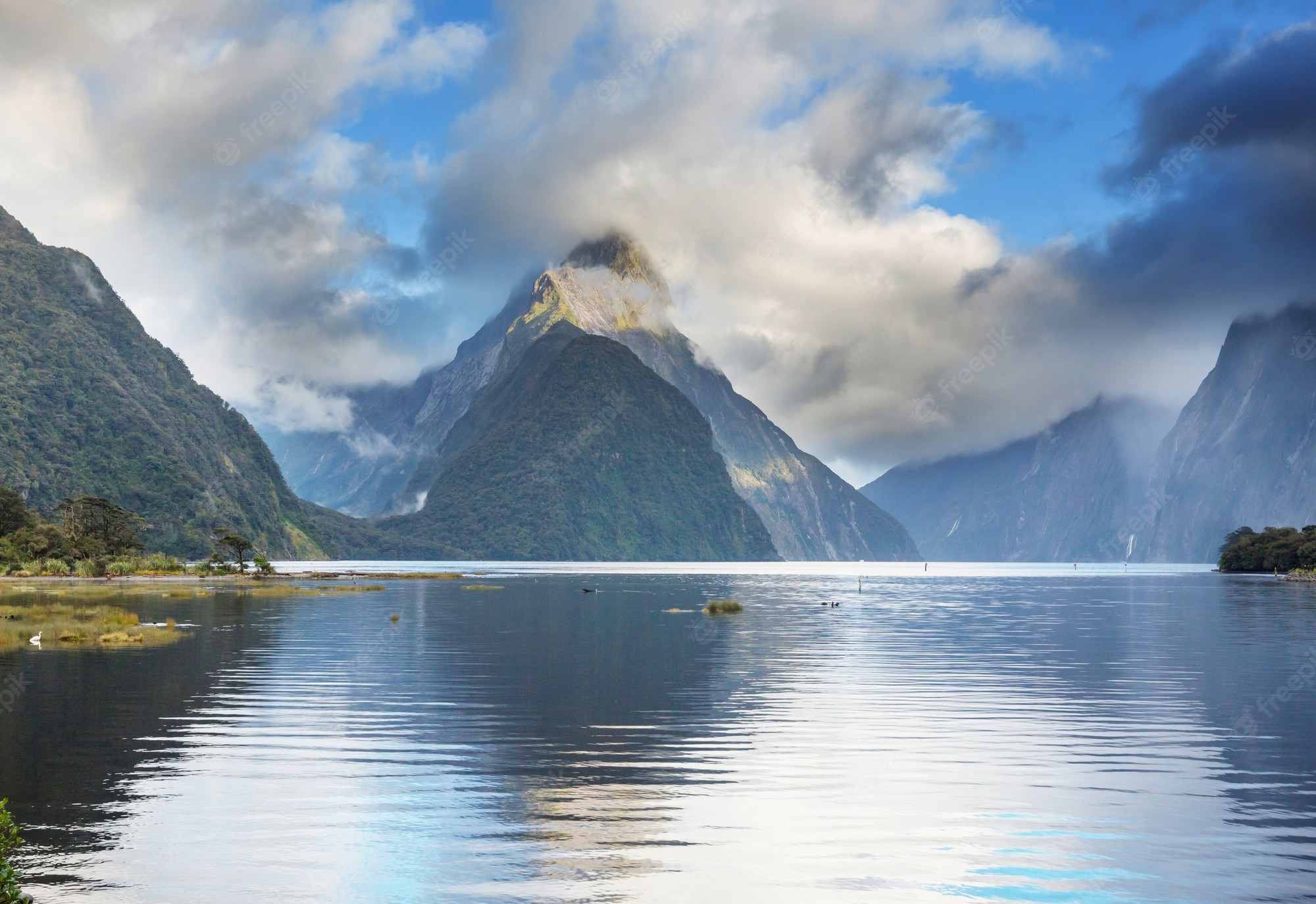 Milford Sound Wallpapers