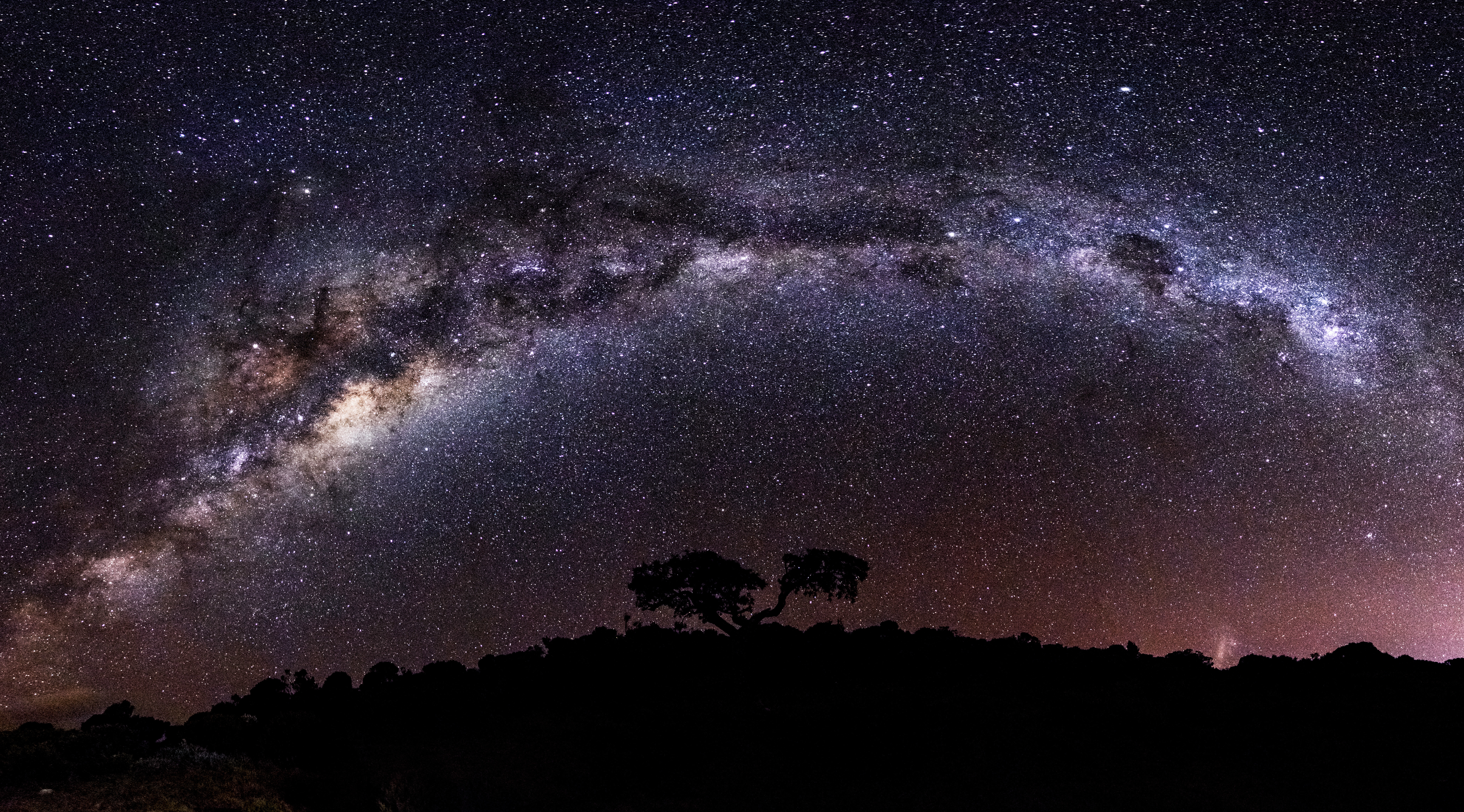 Milky Way 4K Night Wallpapers